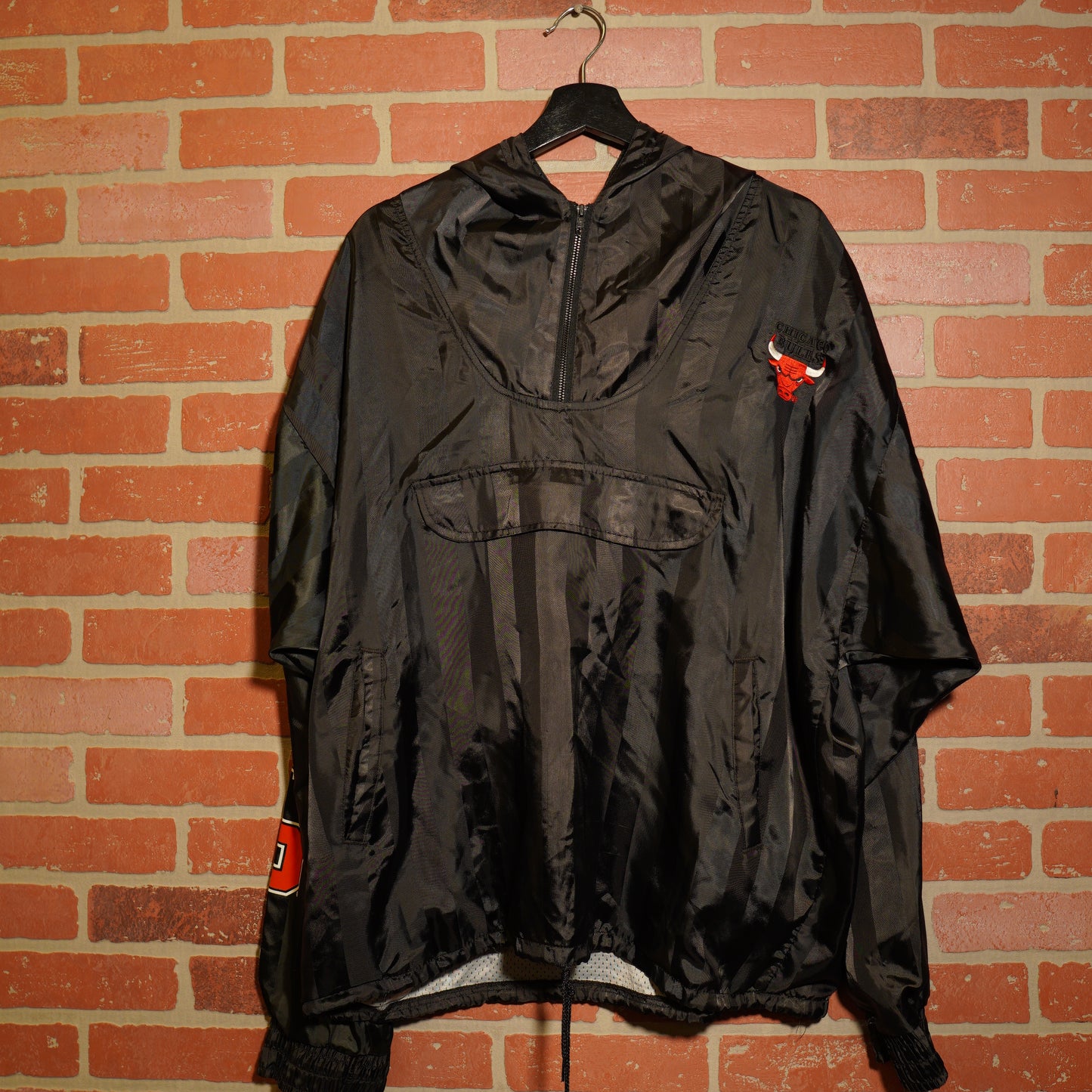 VTG NBA Chicago Bulls Pull Over Quarter-Zip Jacket