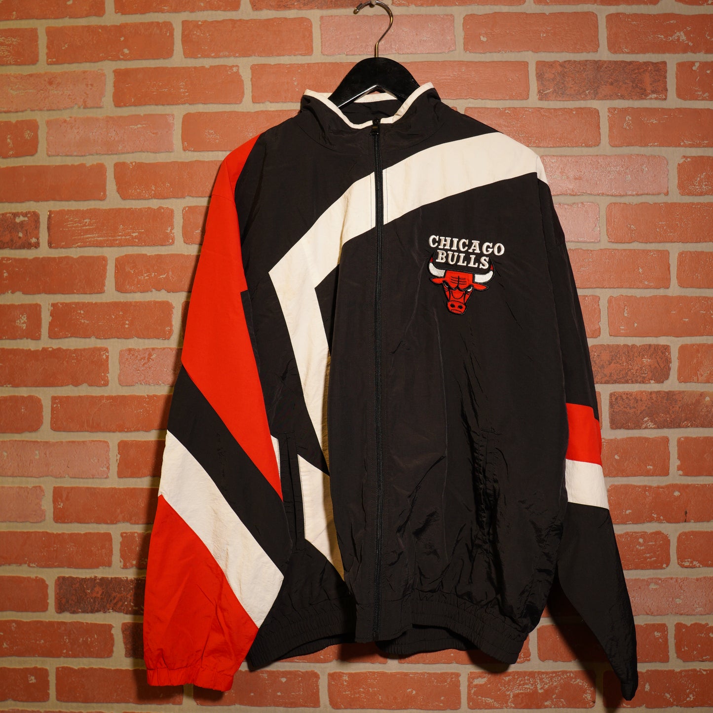 VTG NBA Chicago Bulls Zip-Up Windbreaker Jacket