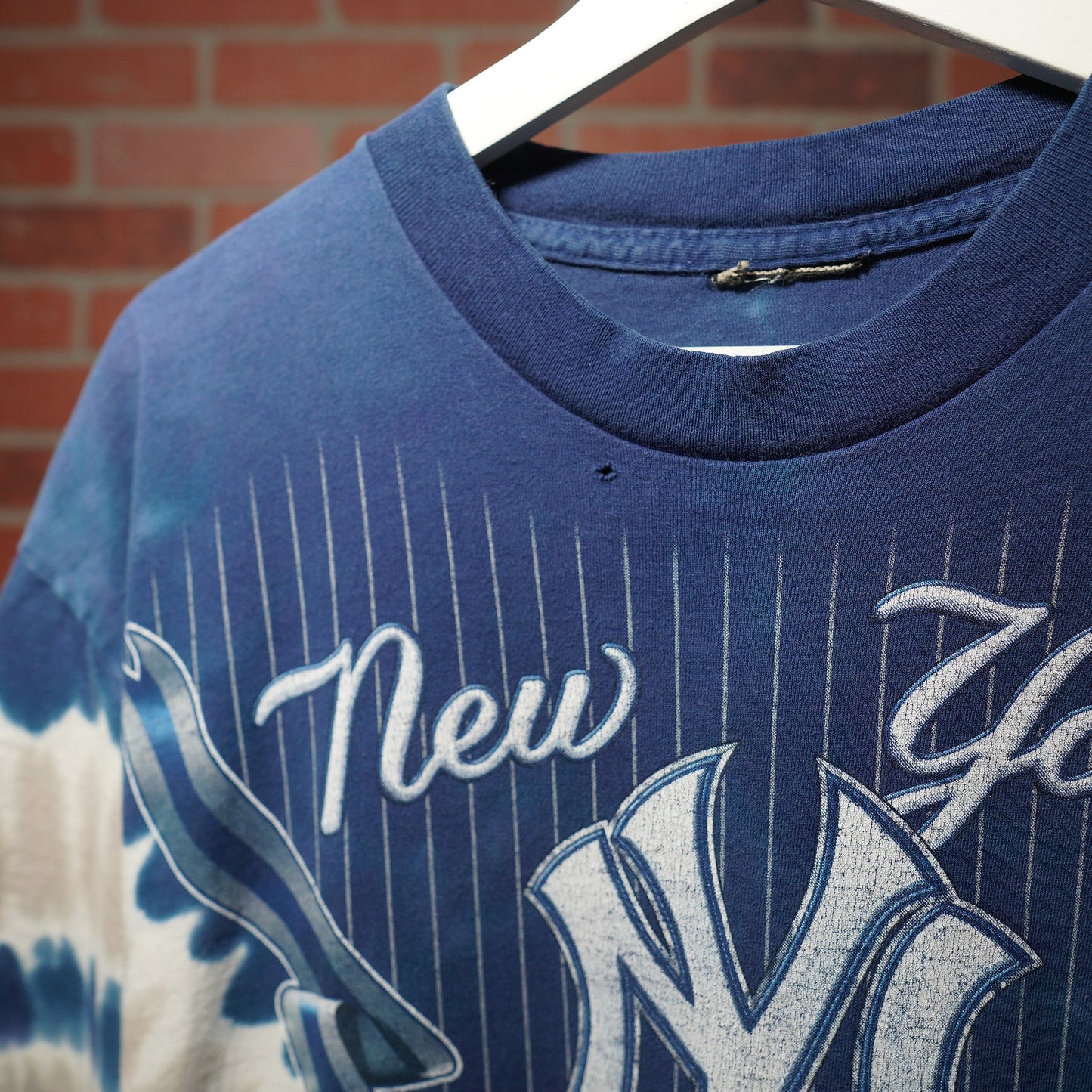 VTG Y2K MLB New York Yankees Tye-Dye Baseball Tee