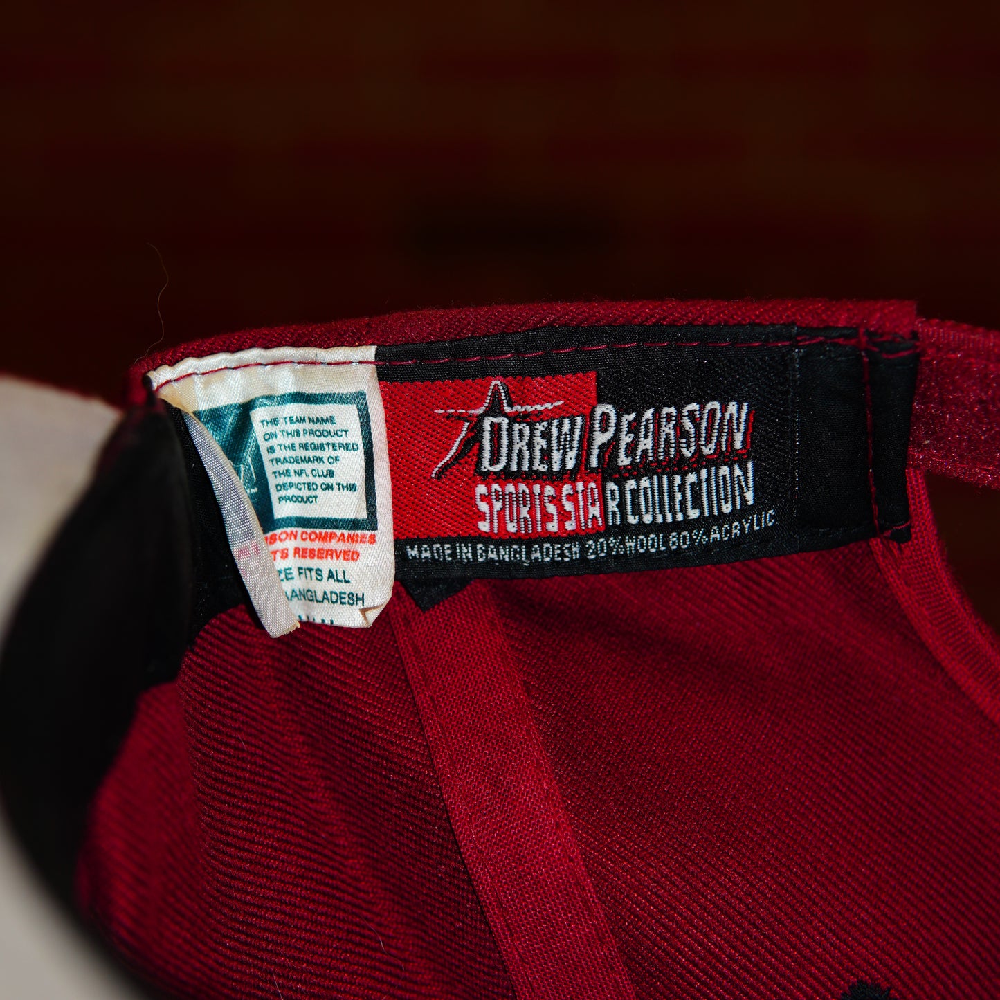 VTG NFL Tampa Bay Buccaneers Velcostrap Hat