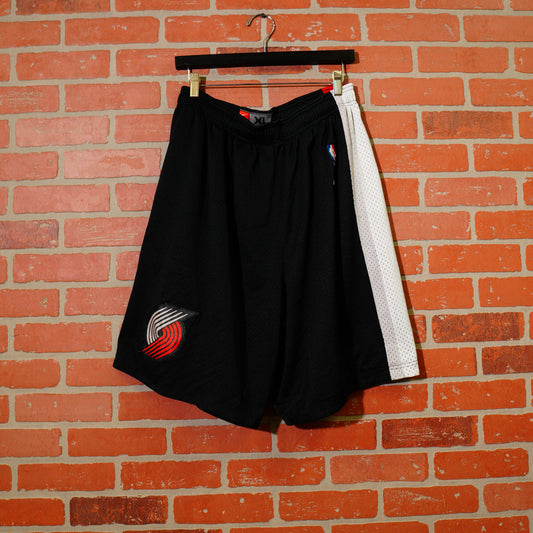 VTG Nike NBA Portland Trail Blazers Basketball Shorts