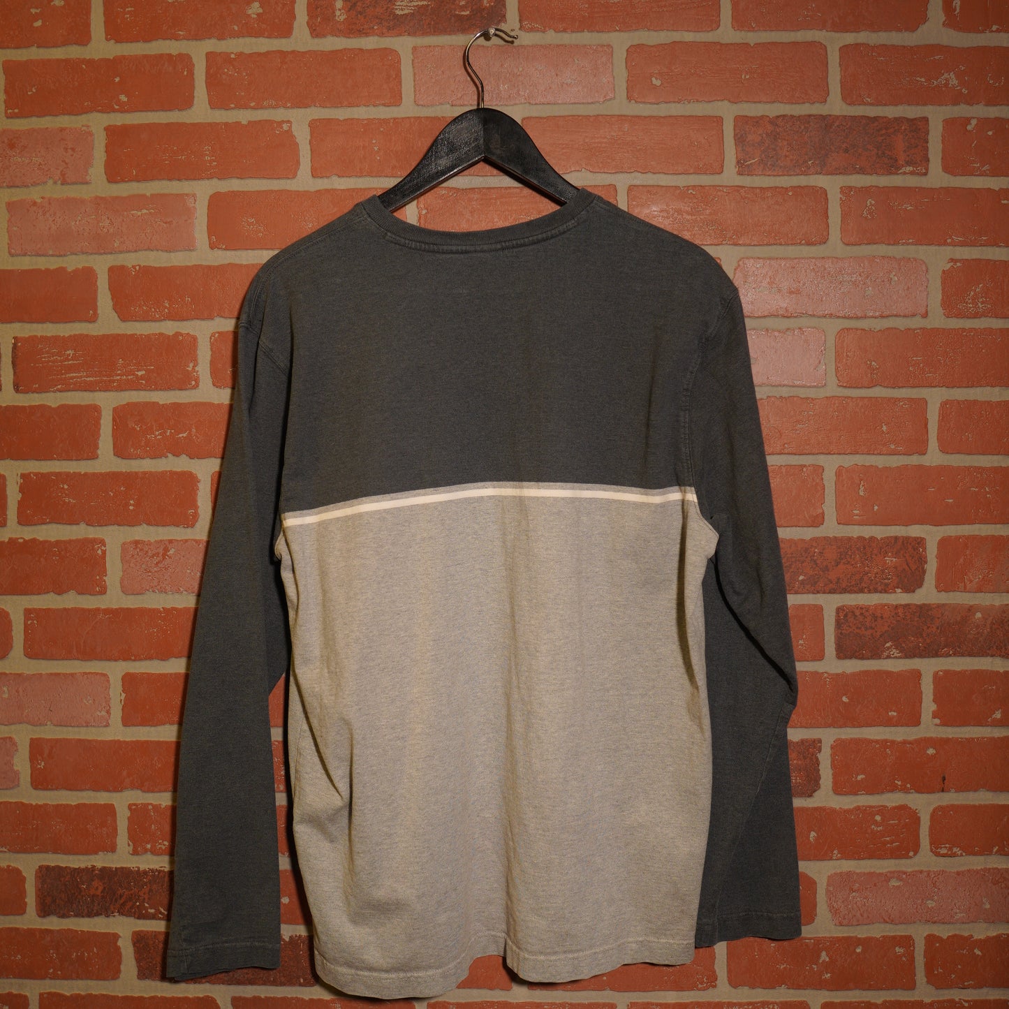 VTG Y2K Old Navy L/S Two-Tone Tee