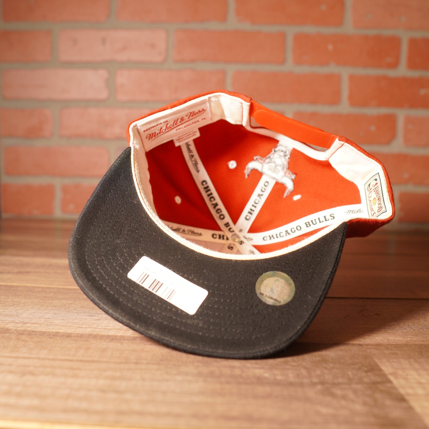 NBA Chicago Bulls M&N Snapback Hat