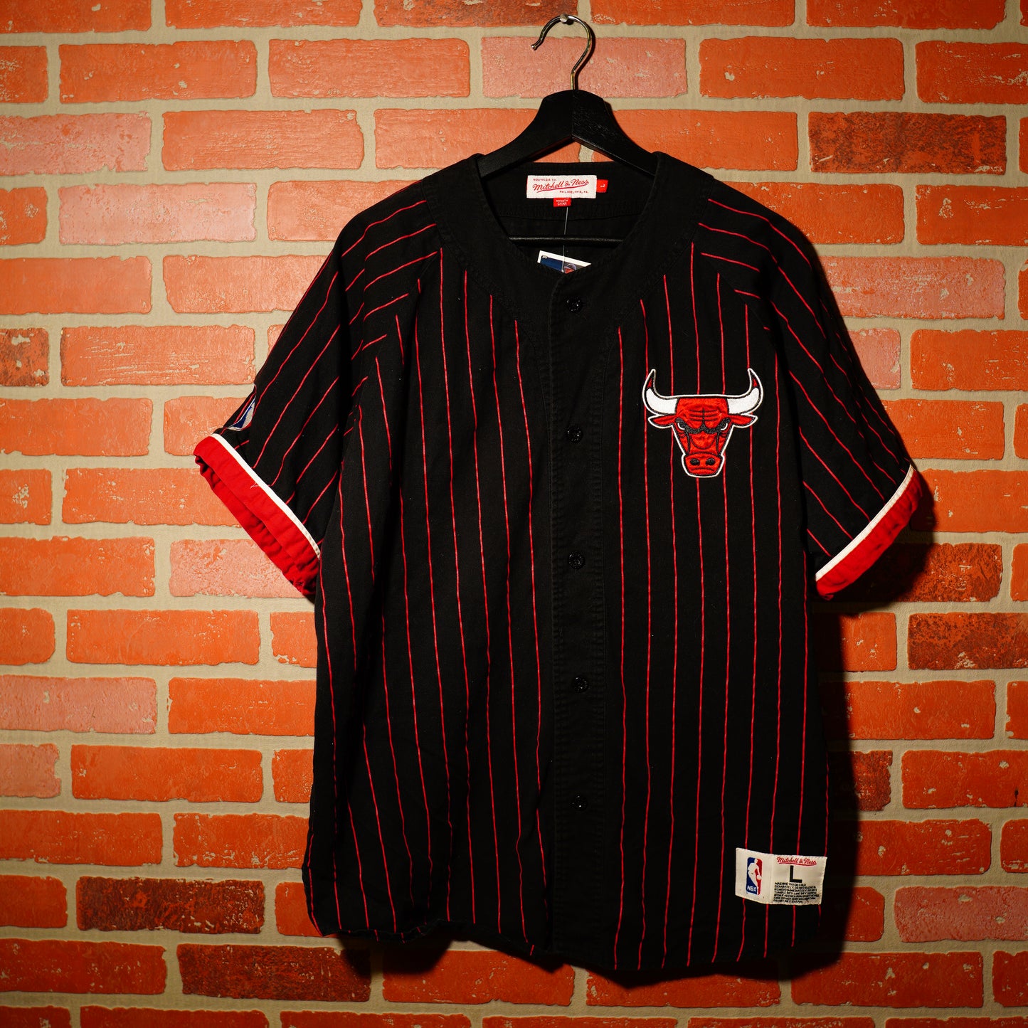 VTG NBA Chicago Bulls Pinstripe Baseball Shirt