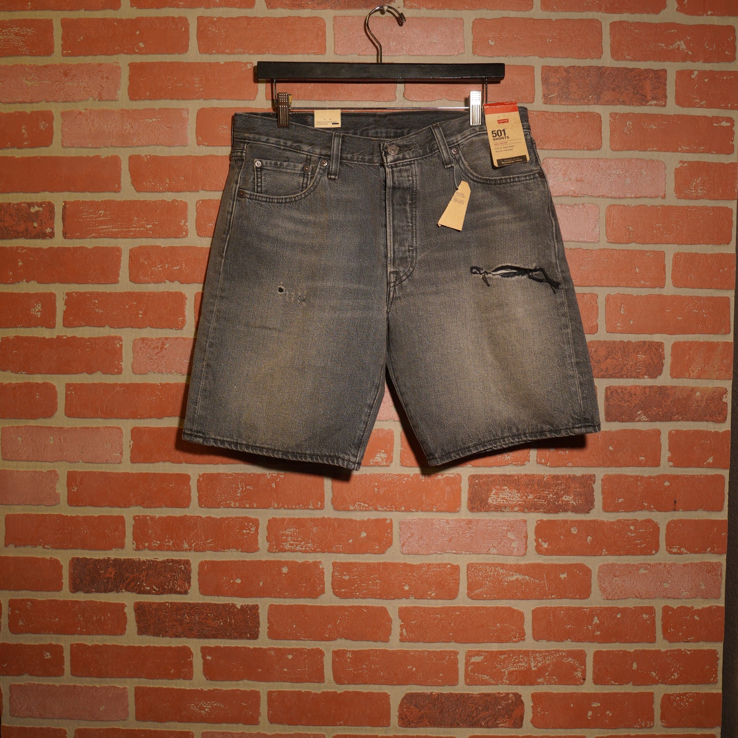 DS Levis 501 Black Distressed Shots