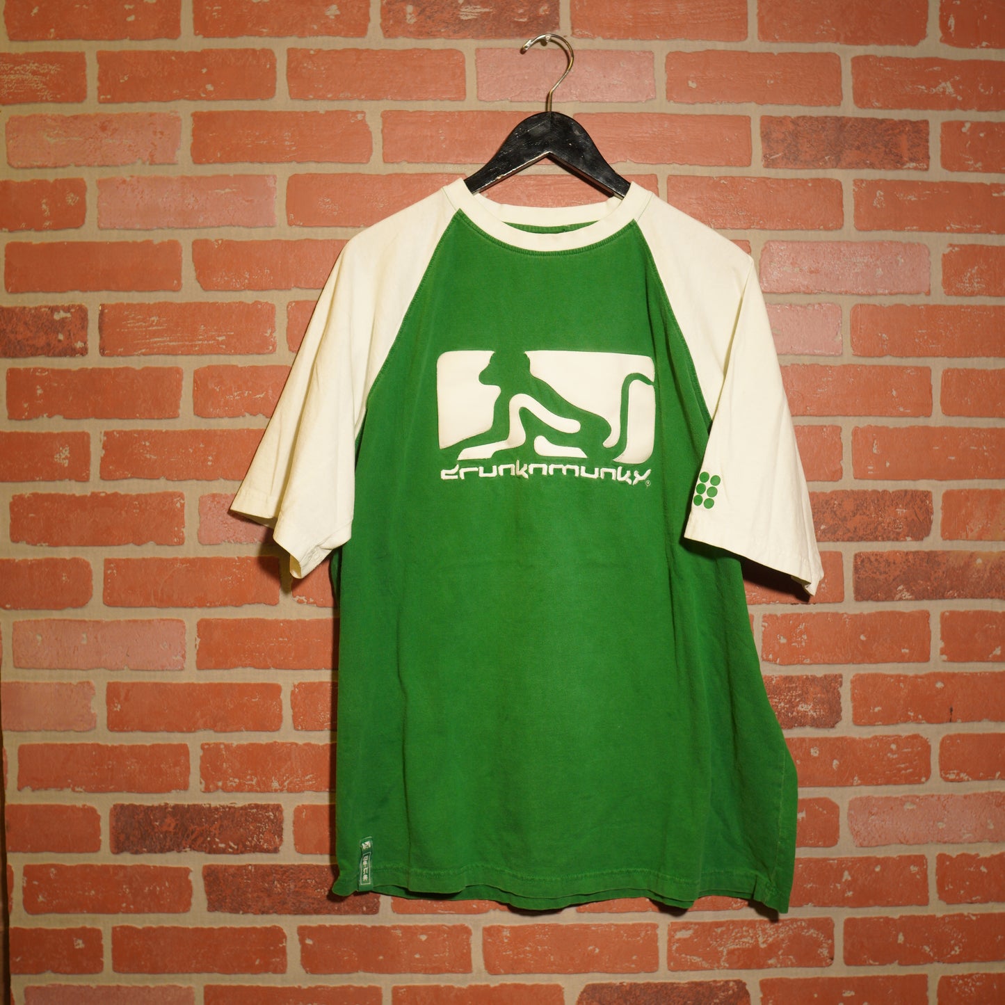 VTG Y2K Drunkmunkey Green Tee