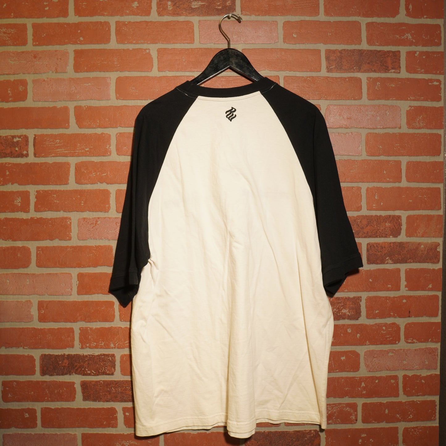 VTG Y2K Rocawear Baseball Logo Tee