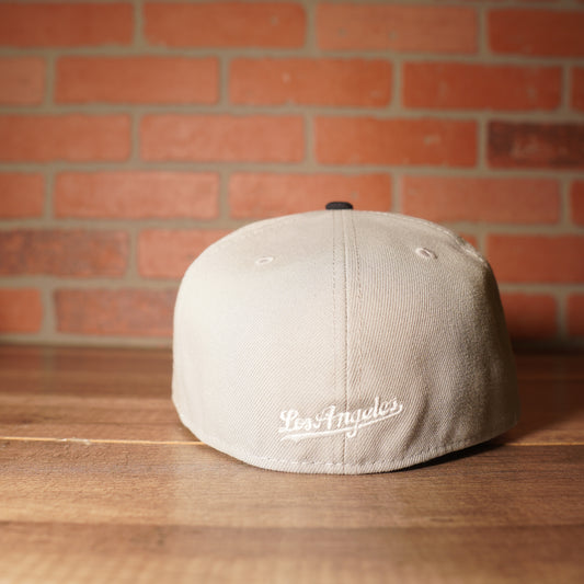 New Era MLB Los Angeles Dodgers Repeating Script Fitted Hat