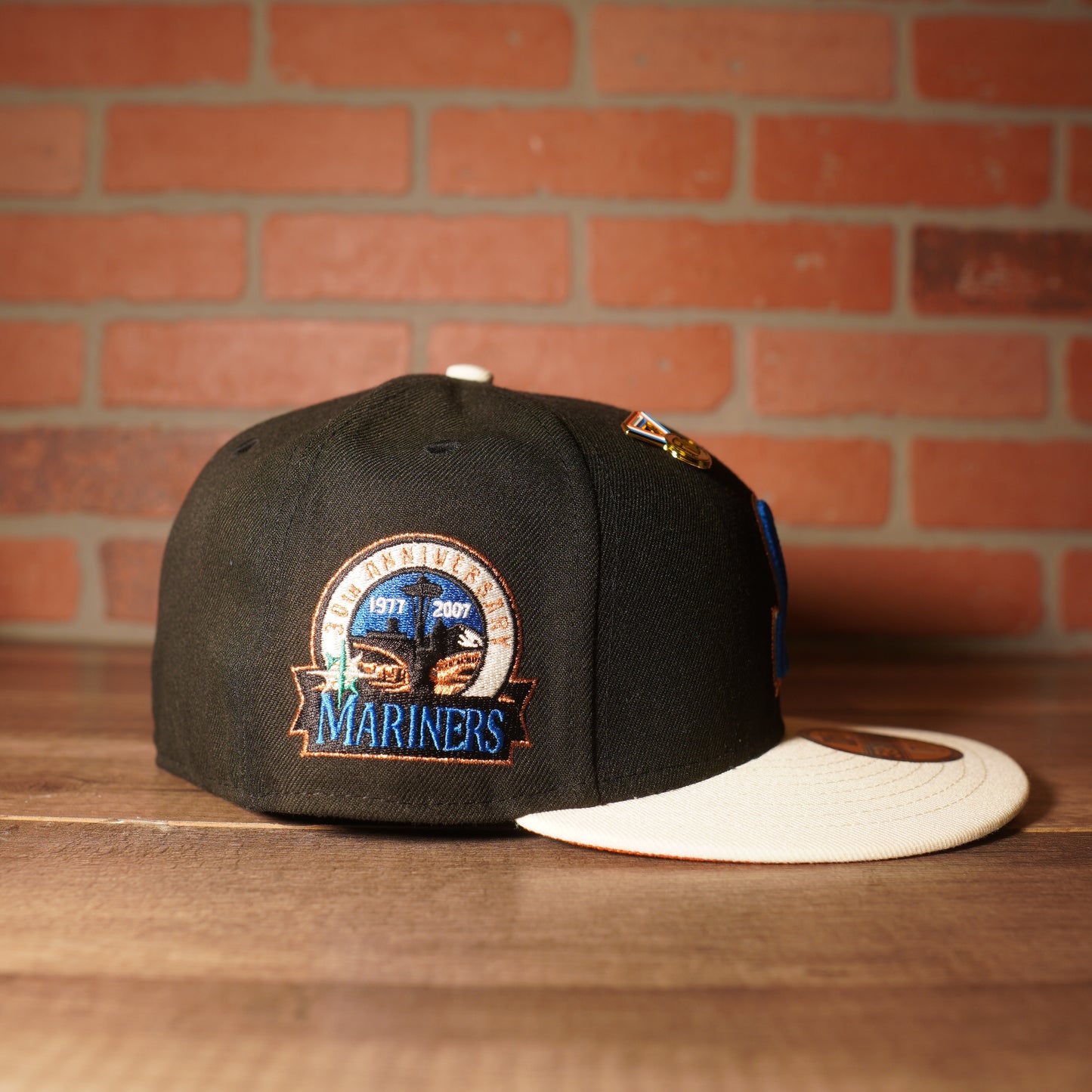 New Era MLB Seattle Mariners 30th Anniversary Patch Fitted Hat