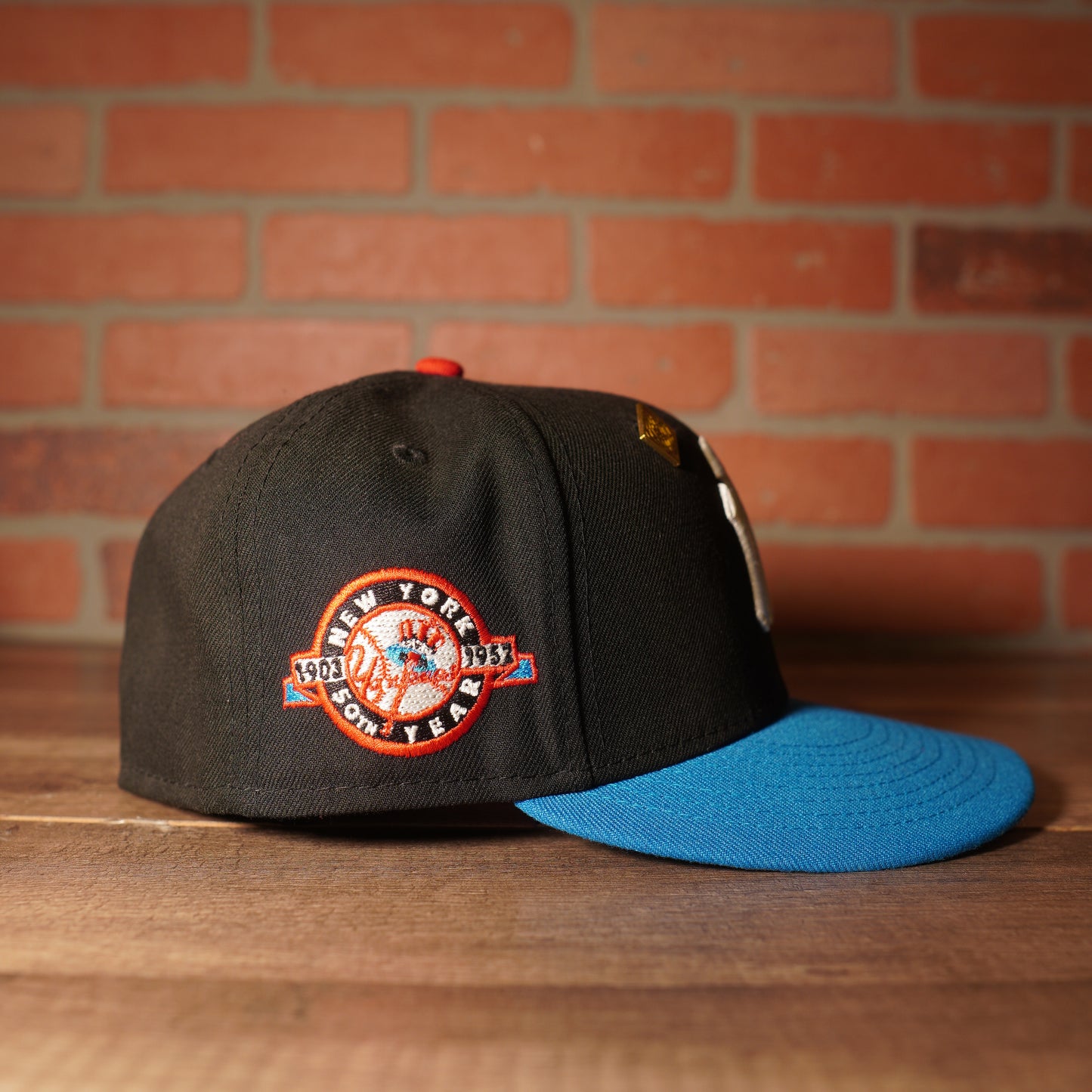 New Era MLB New York Yankees Light Blue Brim Fitted Hat