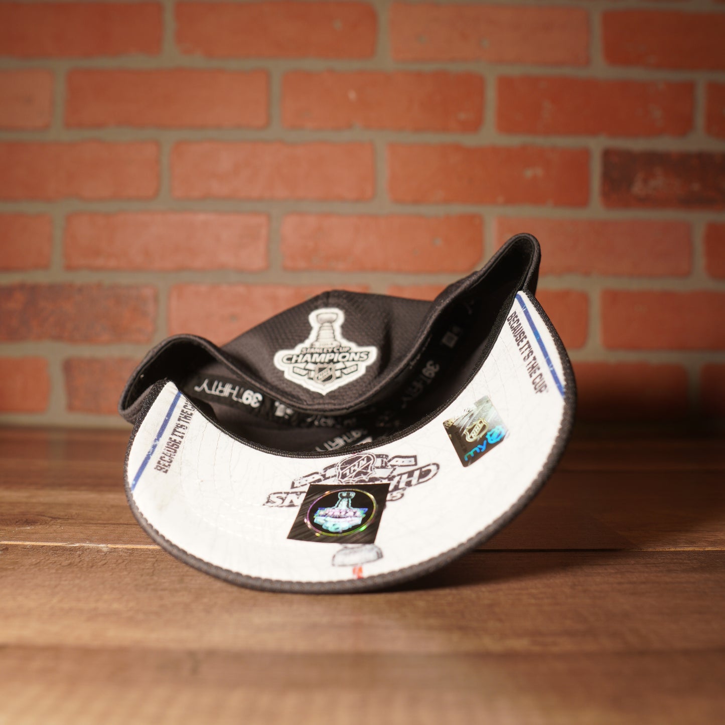 2014 New Era NHL Los Angeles Kings Stanley Cup Champions Hat