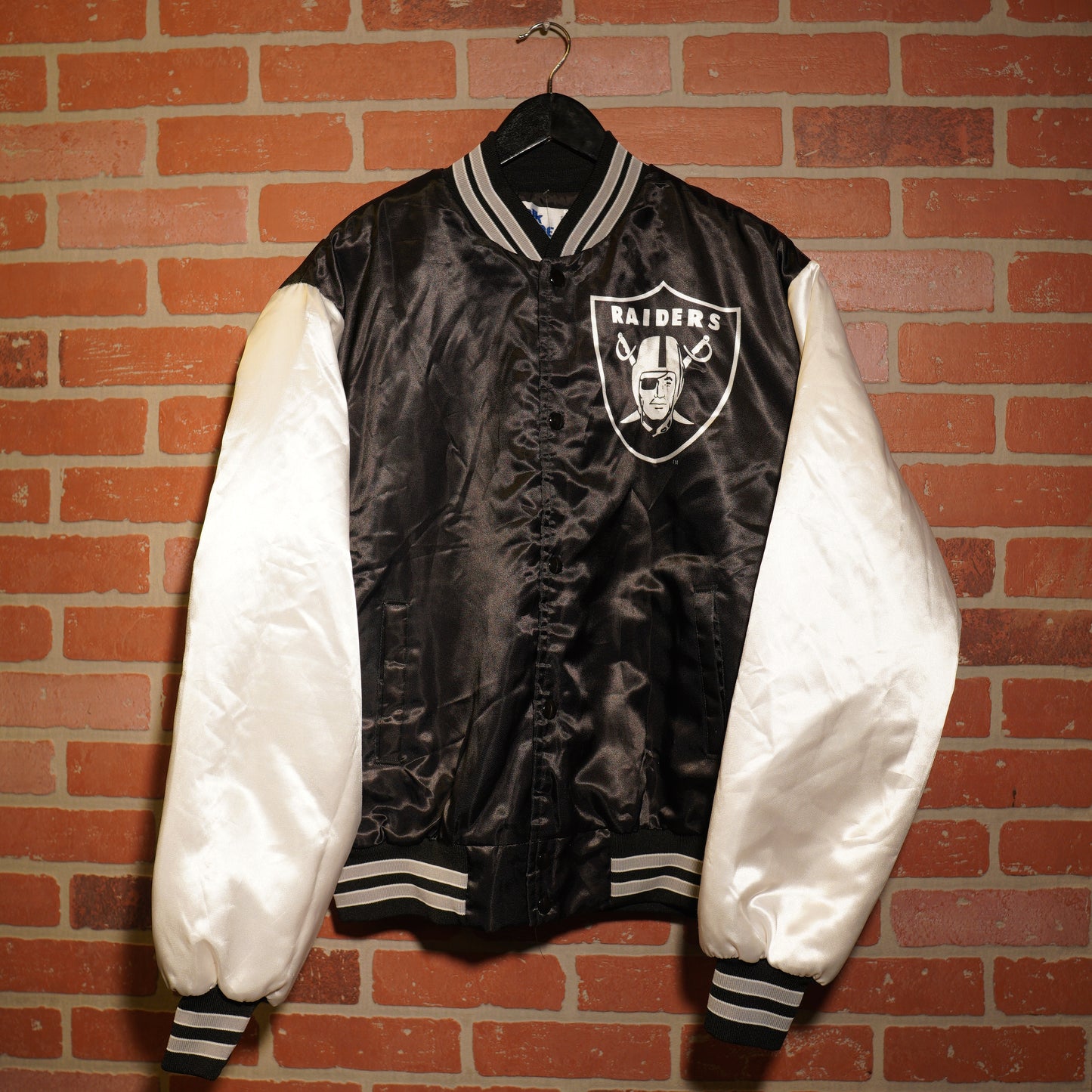 VTG Chalk Line NFL Oakland Raiders Satin Jacket