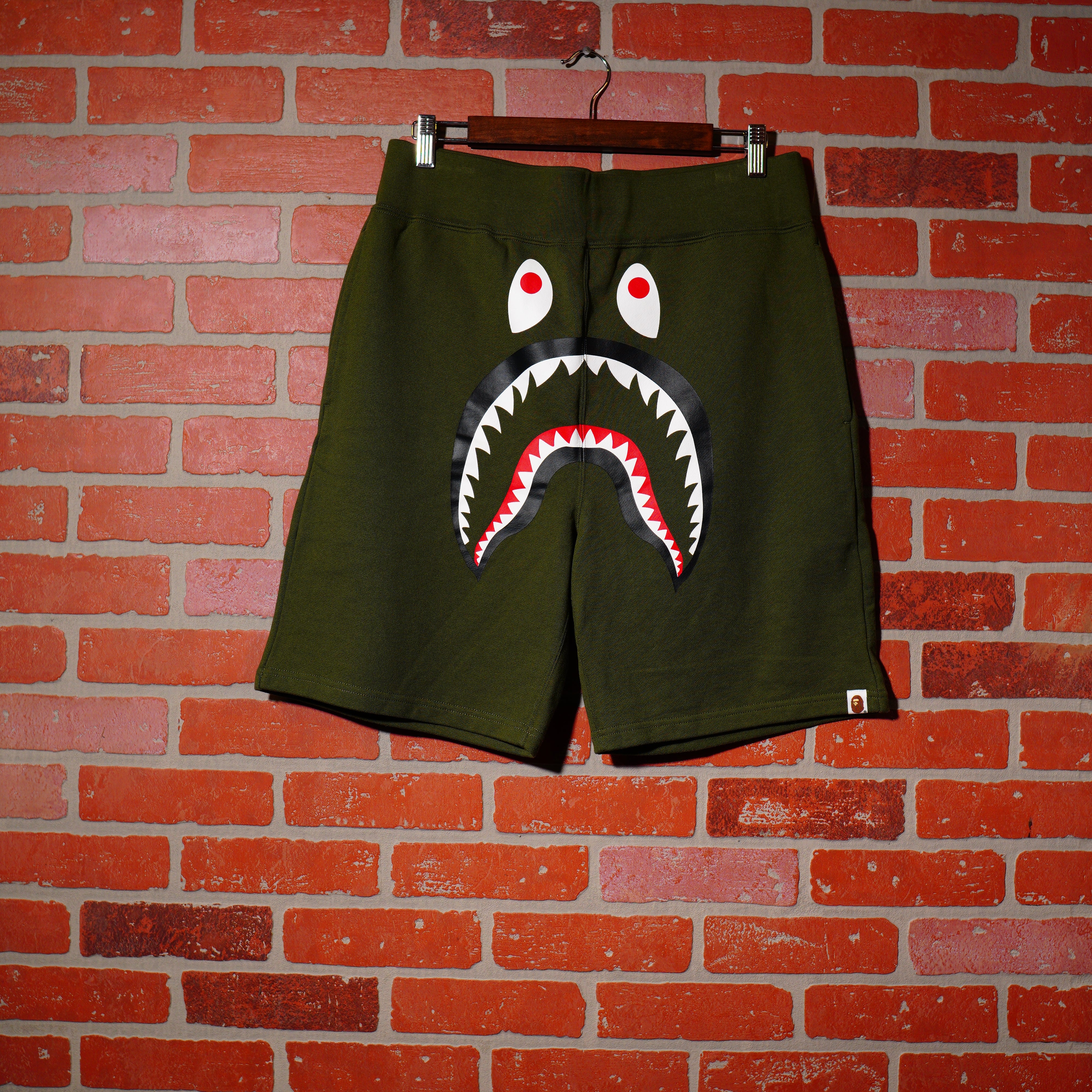 Bape A Bathing Ape Green Shark Shorts – Yesterday's Fits