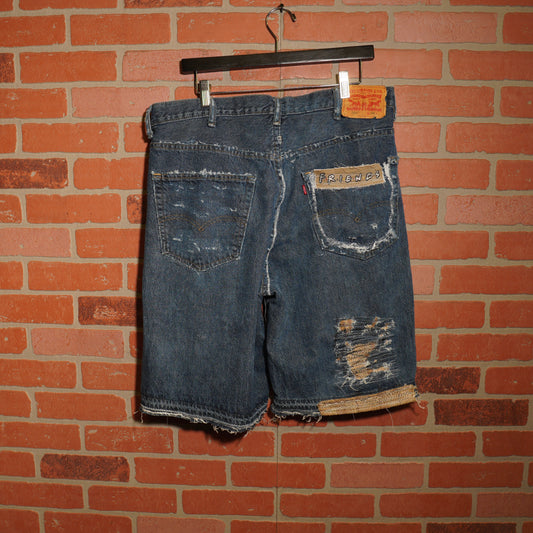 VTG Custom Levis 550 Friends Distressed Denim Jean Shorts