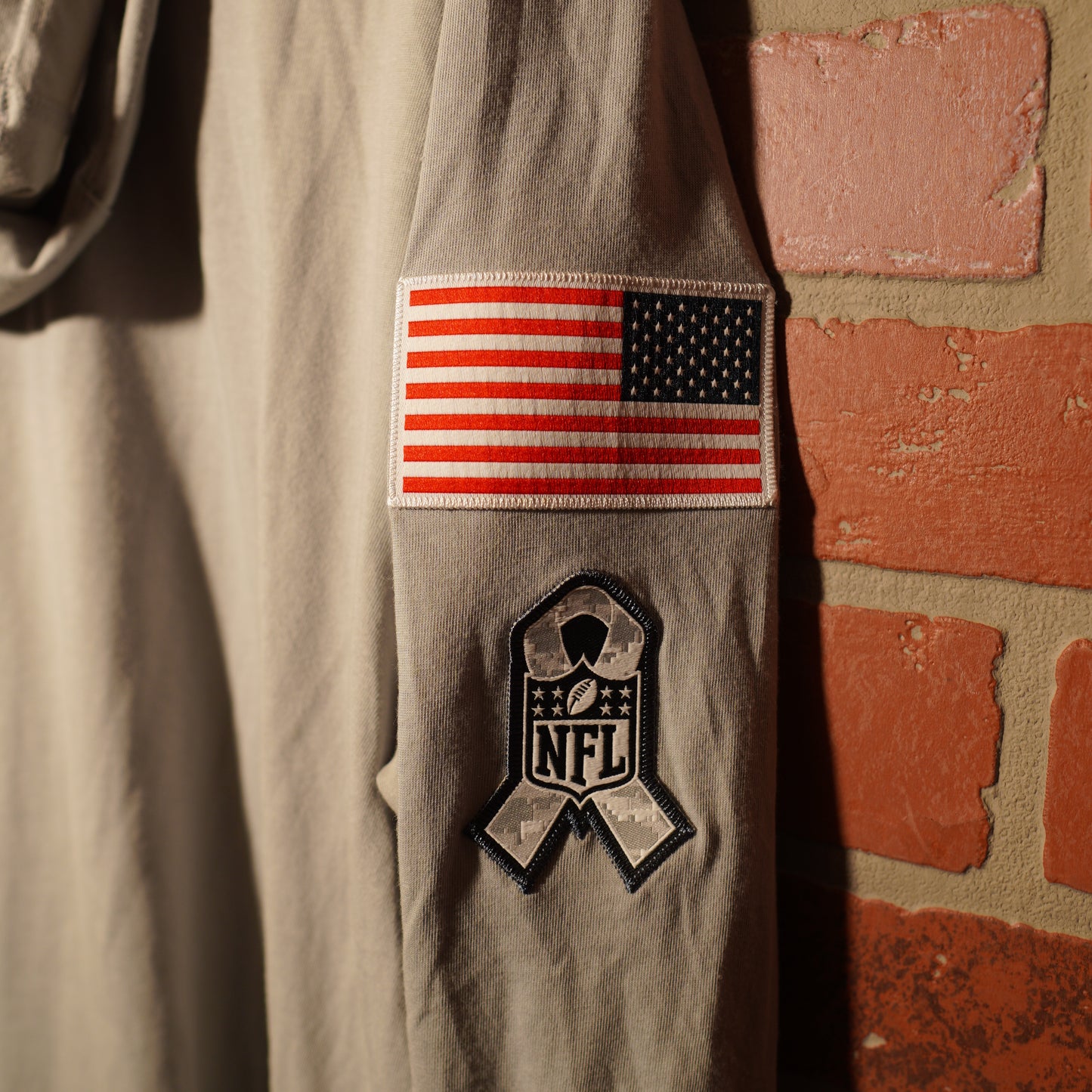 Nike NFL Las Vegas Raiders Pullover Salute To Service Grey Hoodie