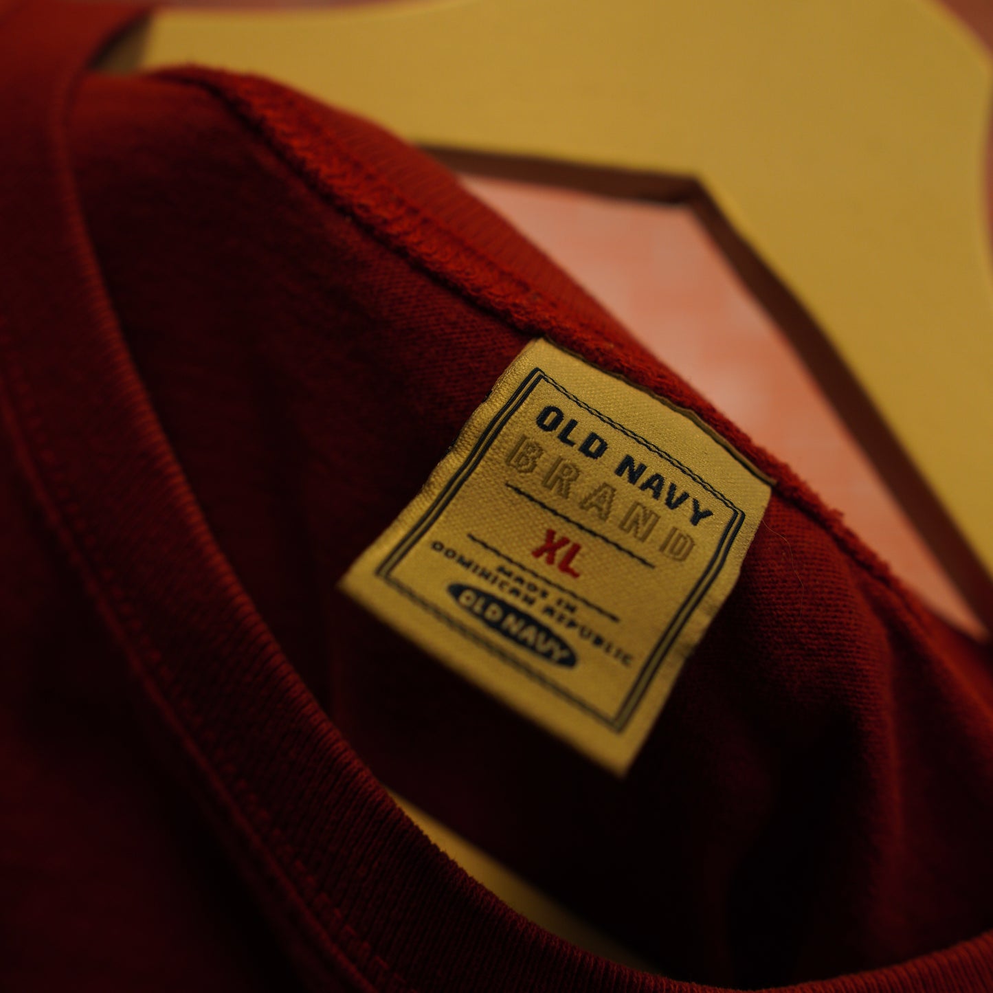 VTG Y2K Old Navy Flag Red Tee