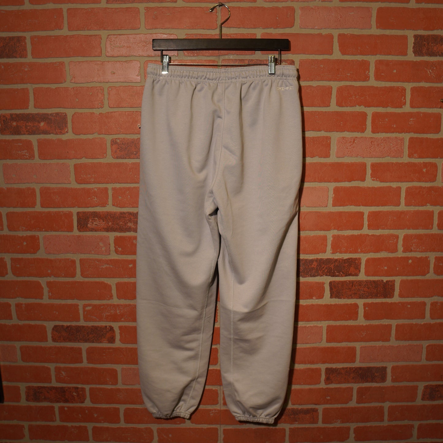 Nike Hoops Gray Sweatpants