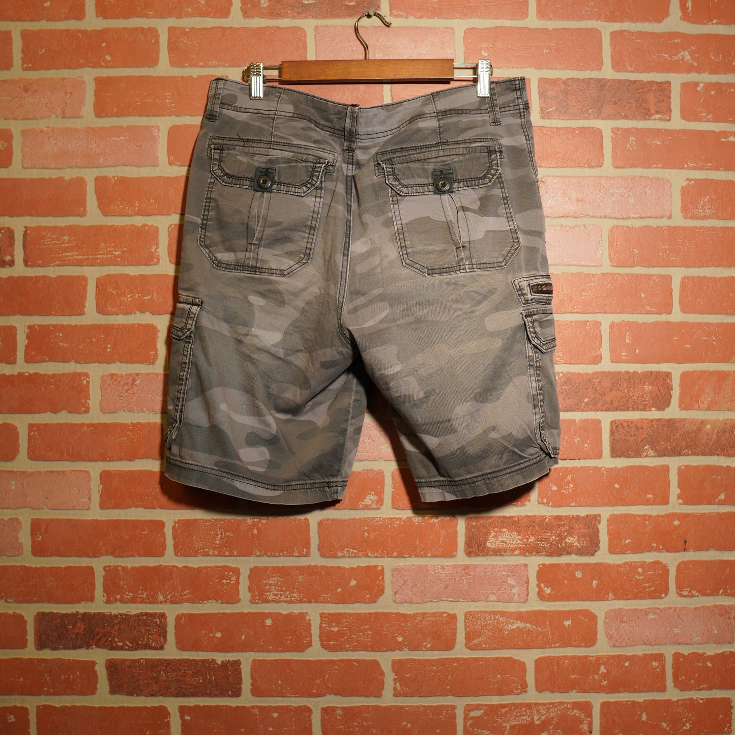 VTG Y2K Grey Camo Cargo Shorts