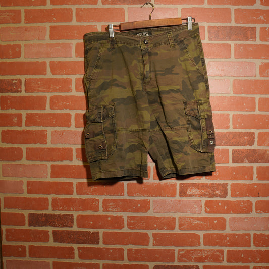 VTG Rude Camo Cargo Shorts