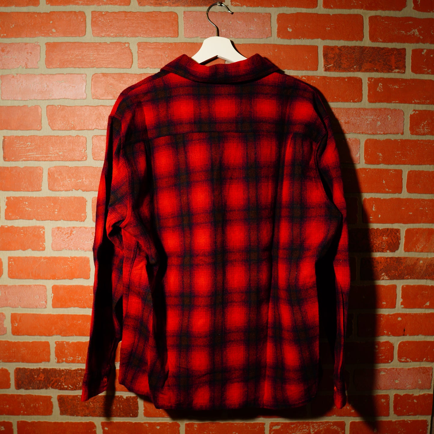 VTG Cascade Plaid Button-Up Shirt