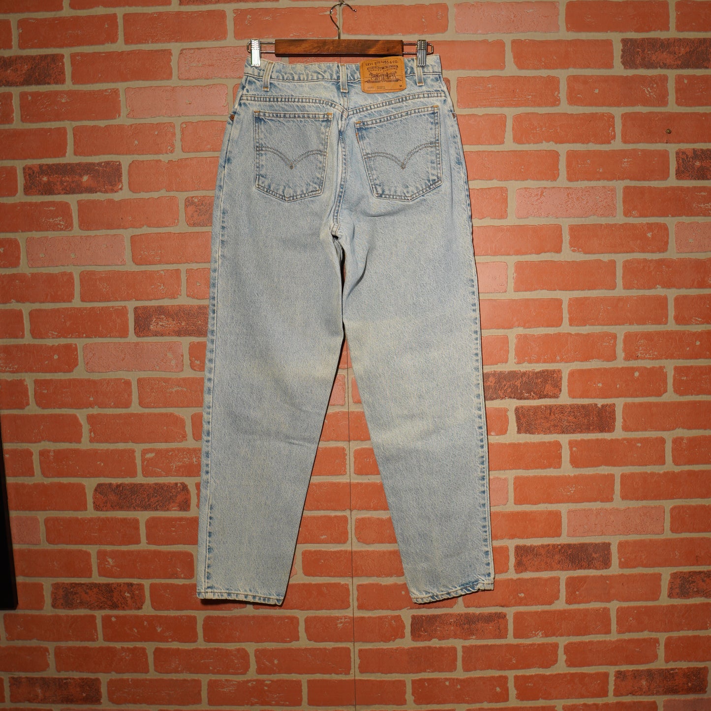 VTG Women's Levis 951 Relaxed Fit Jeans