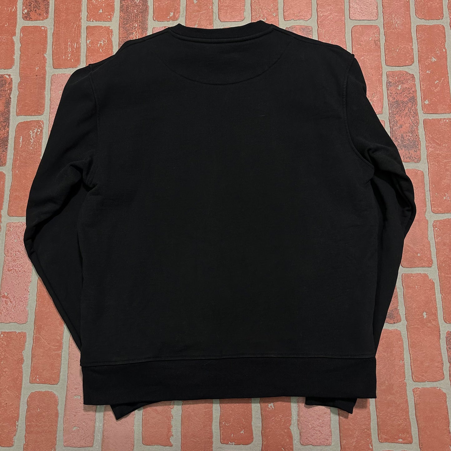 Feature F1 Helmet Crewneck