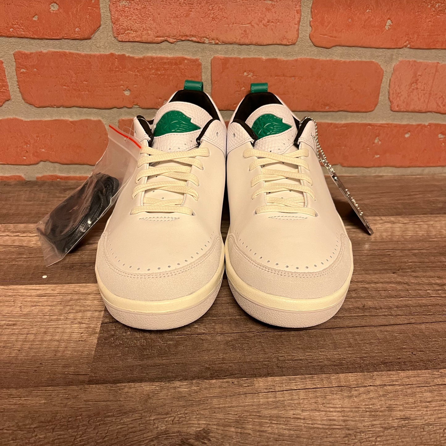 DS WMNS Air Jordan 2 Nina Chanel Abney