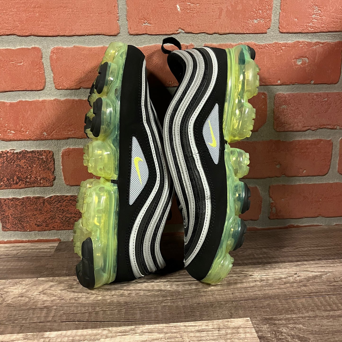 Nike Air Vapormax 97 Neon