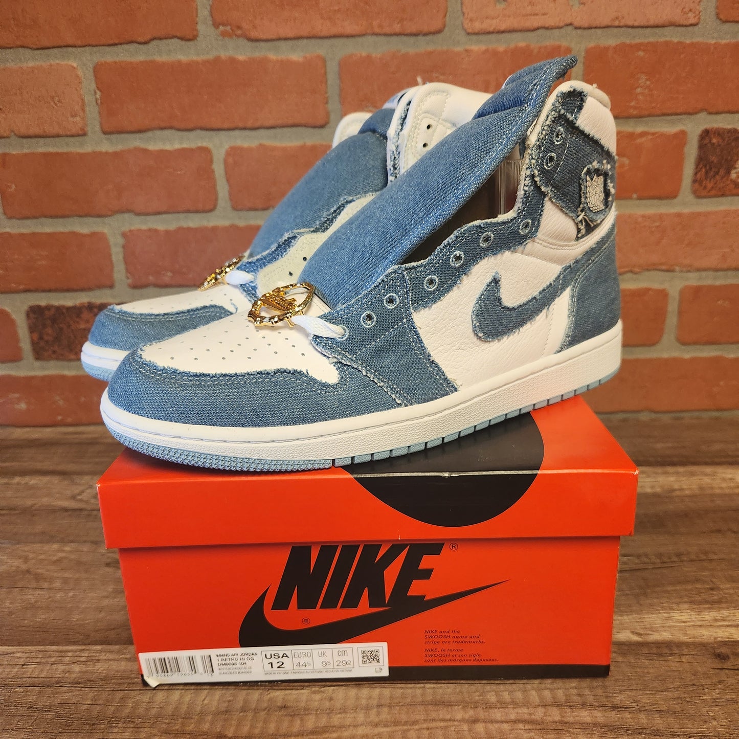 DS WMNS Air Jordan 1 High Denim