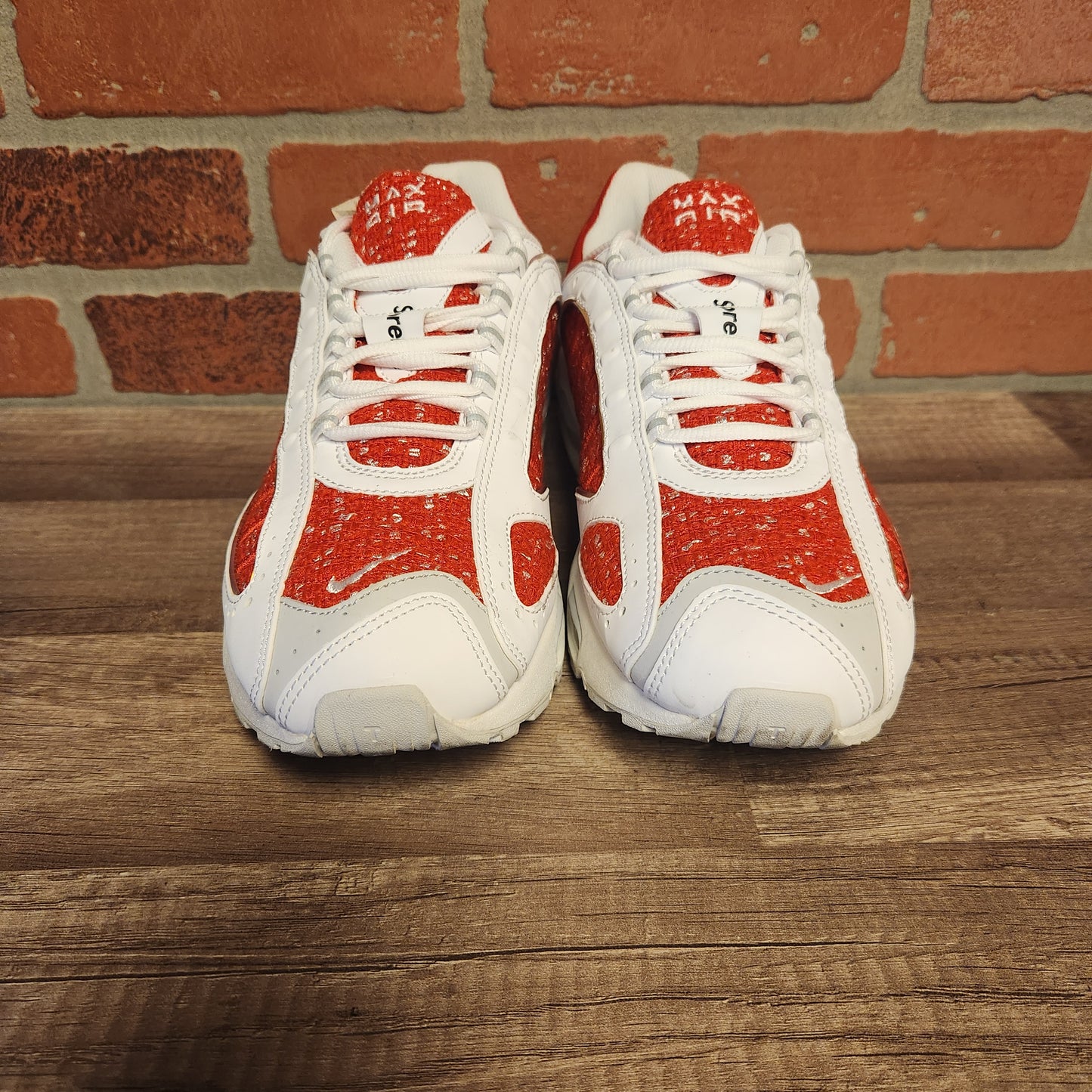 Nike Air Max Tailwind 4 Supreme