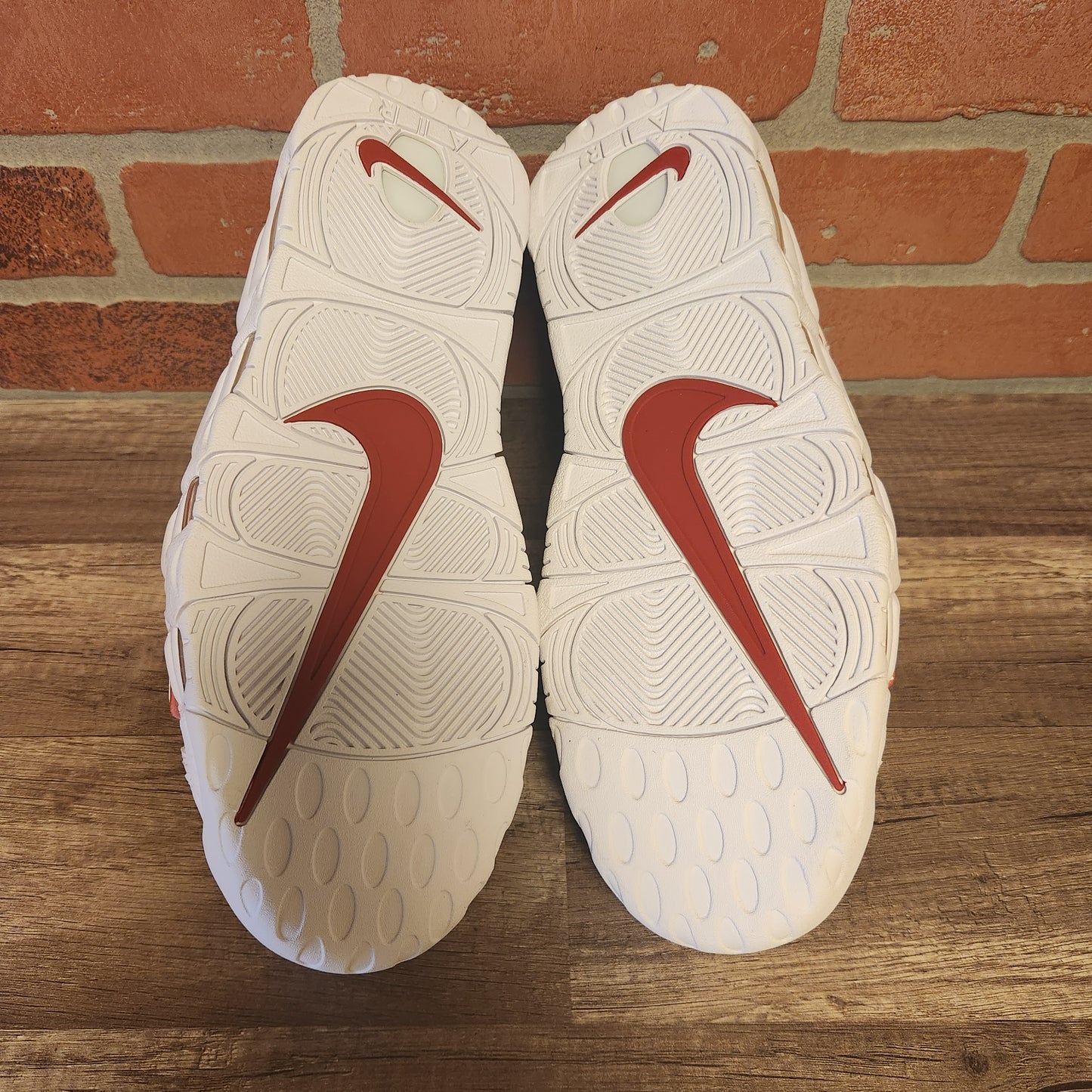 DS Nike Air More Uptempo White Red