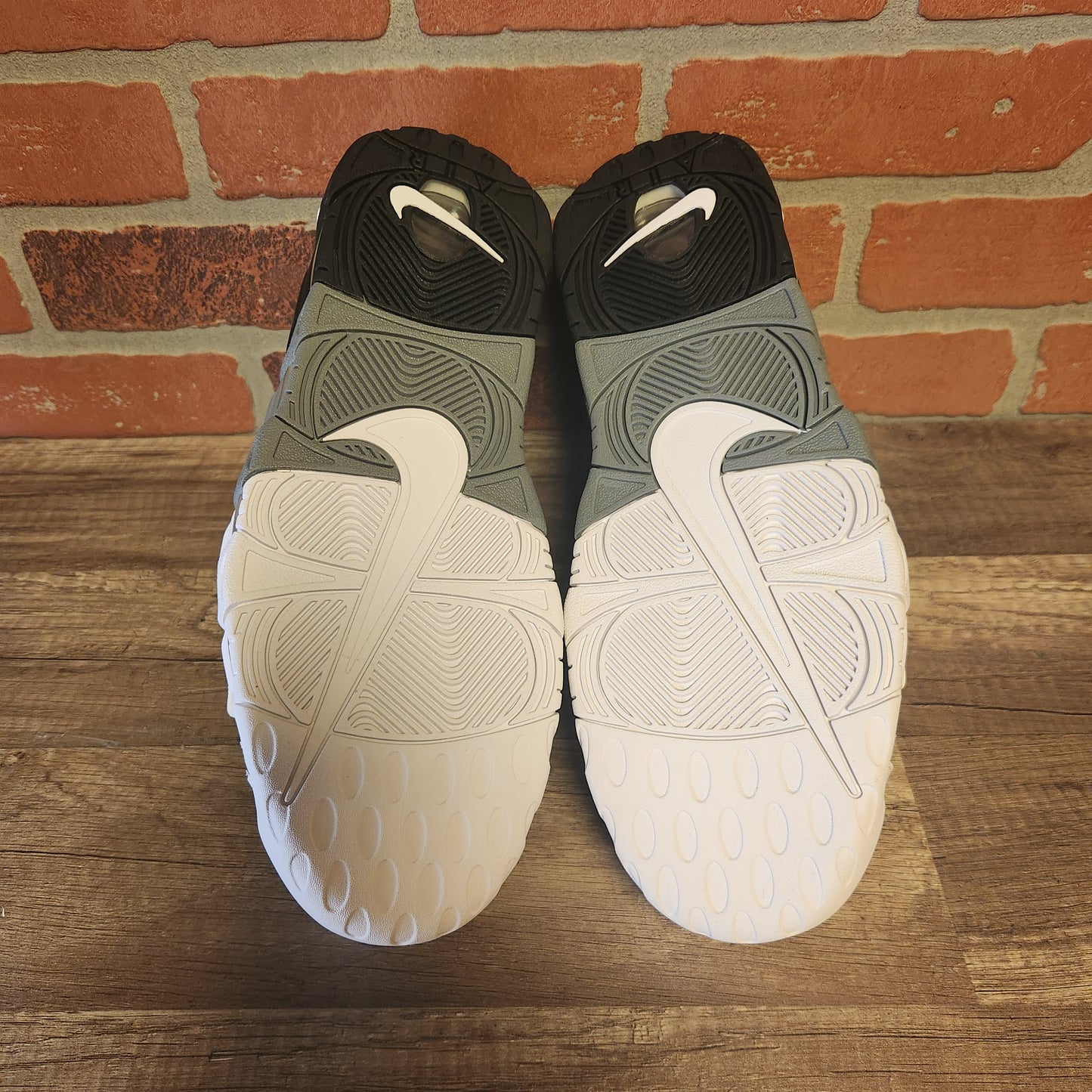 DS Nike Air More Uptempo Tricolor