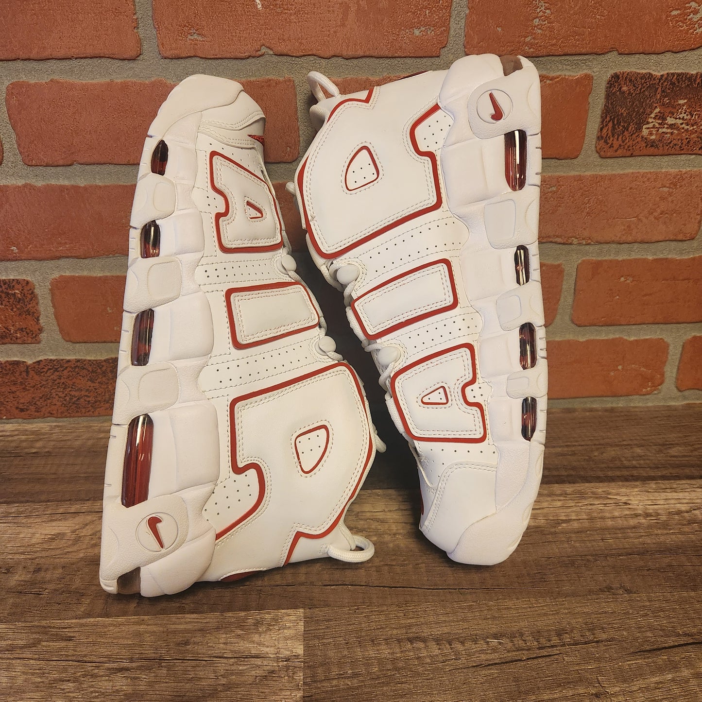 DS Nike Air More Uptempo White Red
