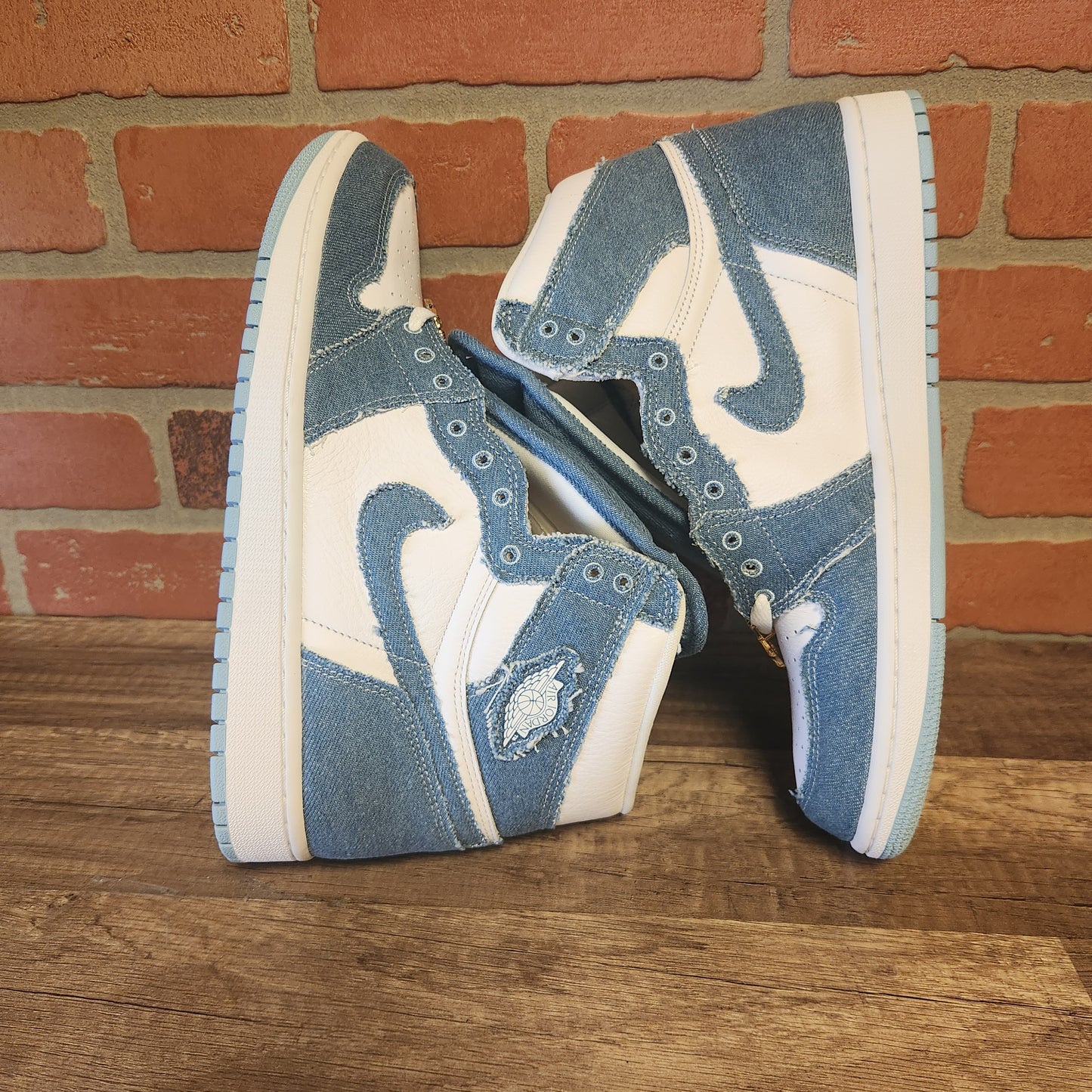 DS WMNS Air Jordan 1 High Denim