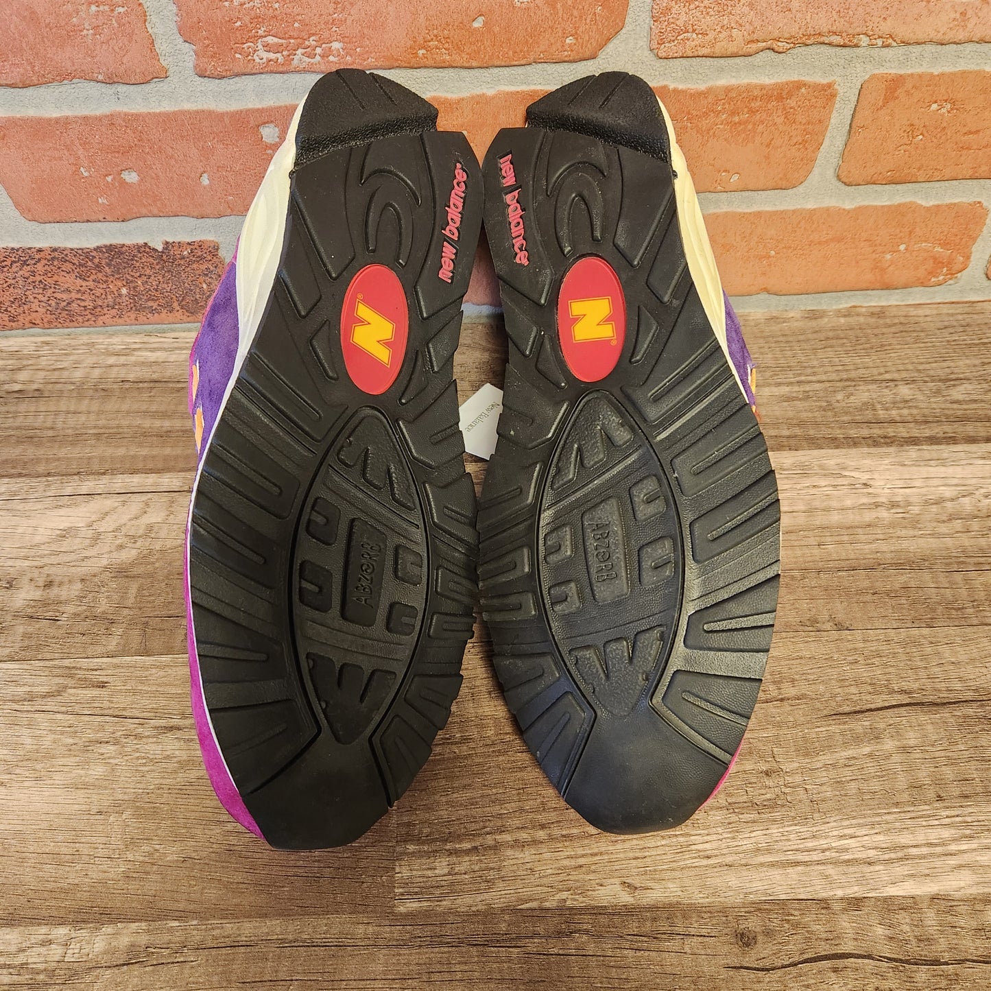 DS New Balance 990v2 Purple Yellow