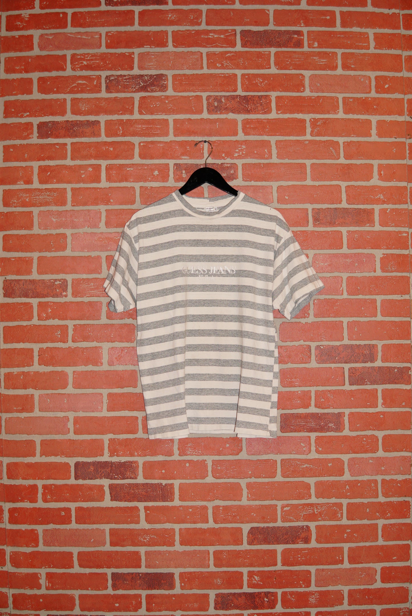 VTG Guess Grey/White Stripped Tee