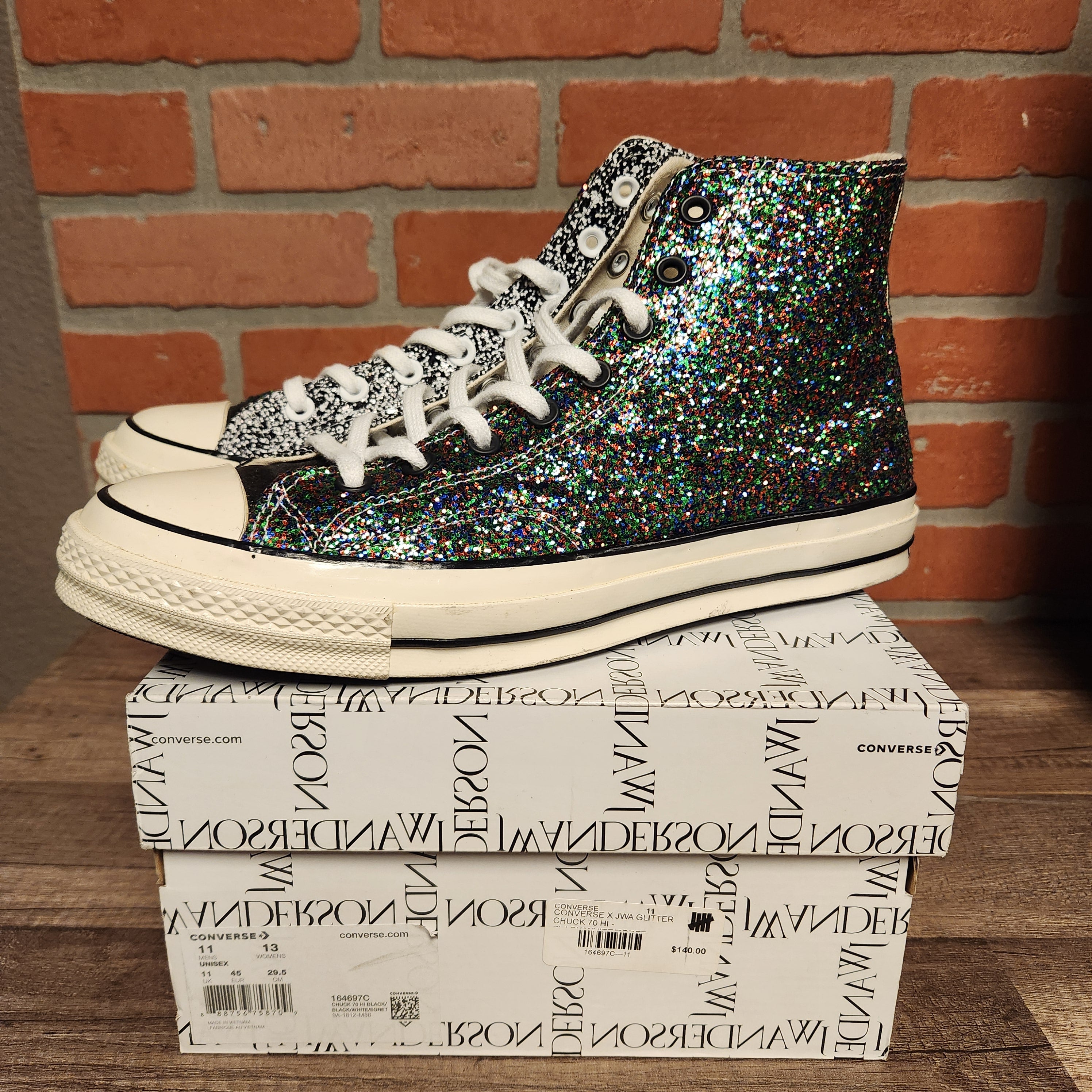 Jwa glitter clearance converse