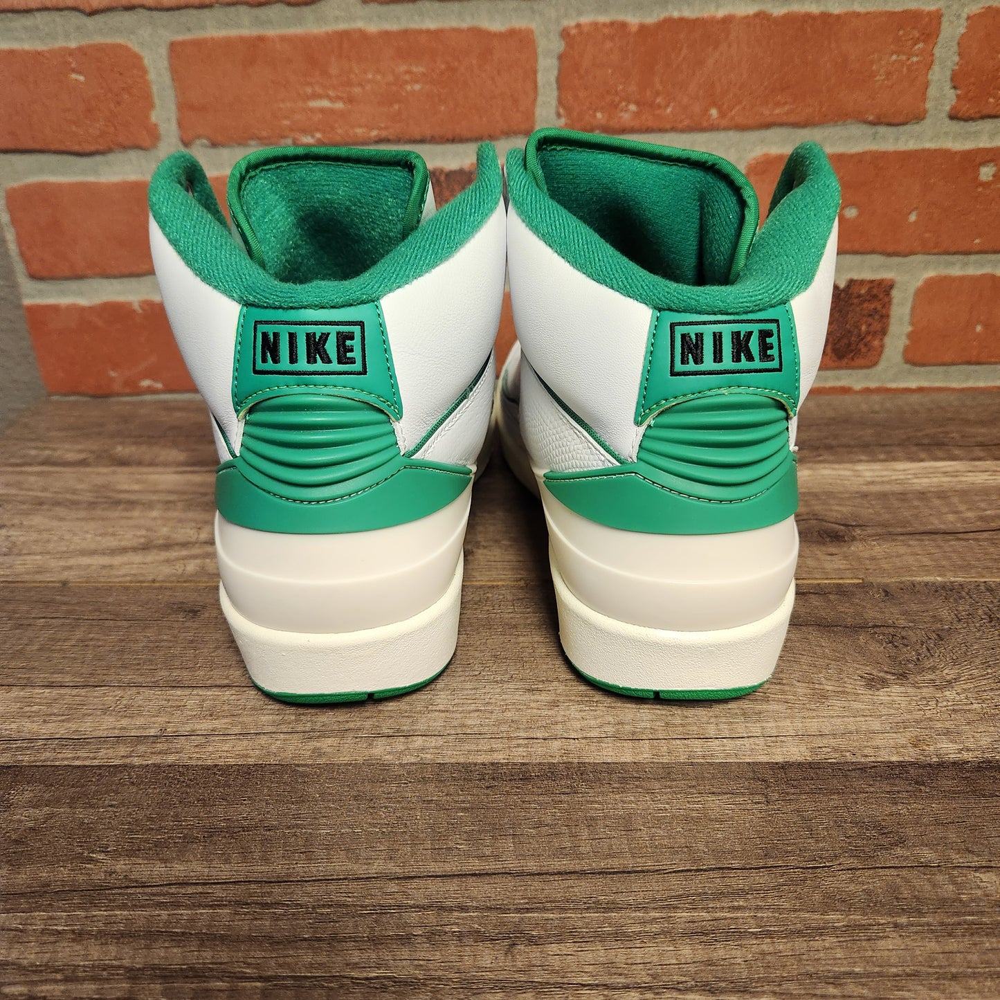 DS Air Jordan 2 Lucky Green