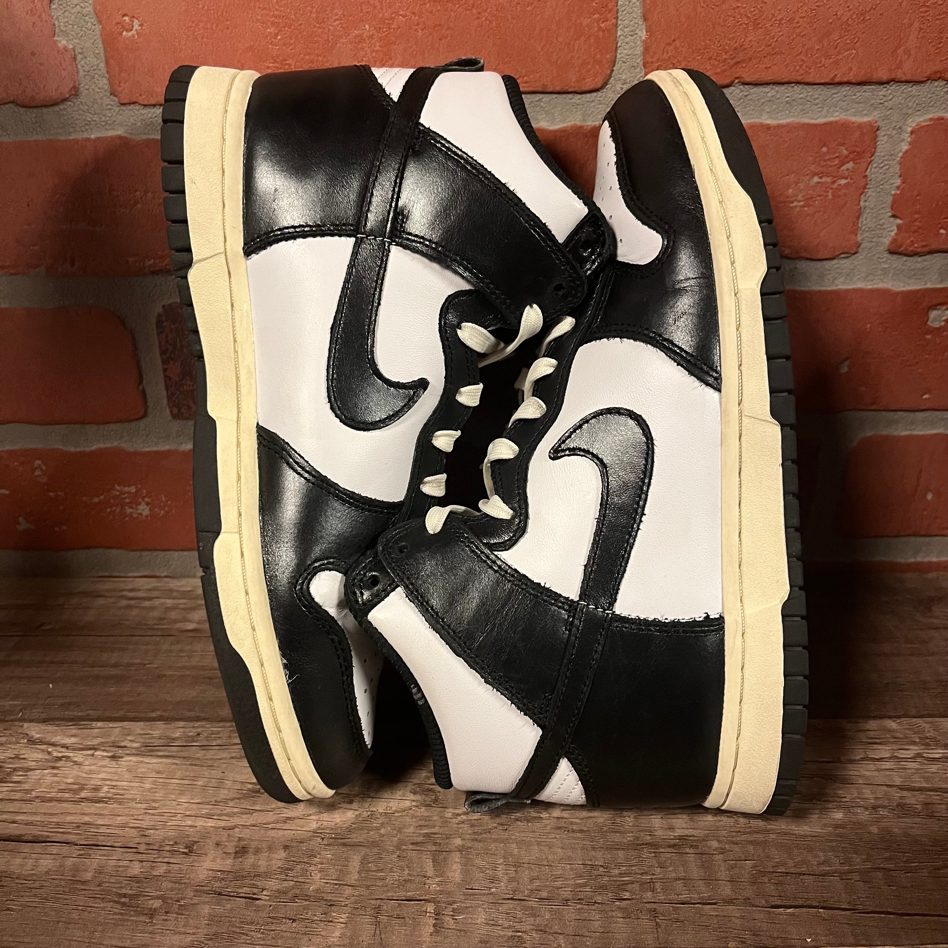 WMNS Nike Dunk High Vintage Black – Yesterday's Fits
