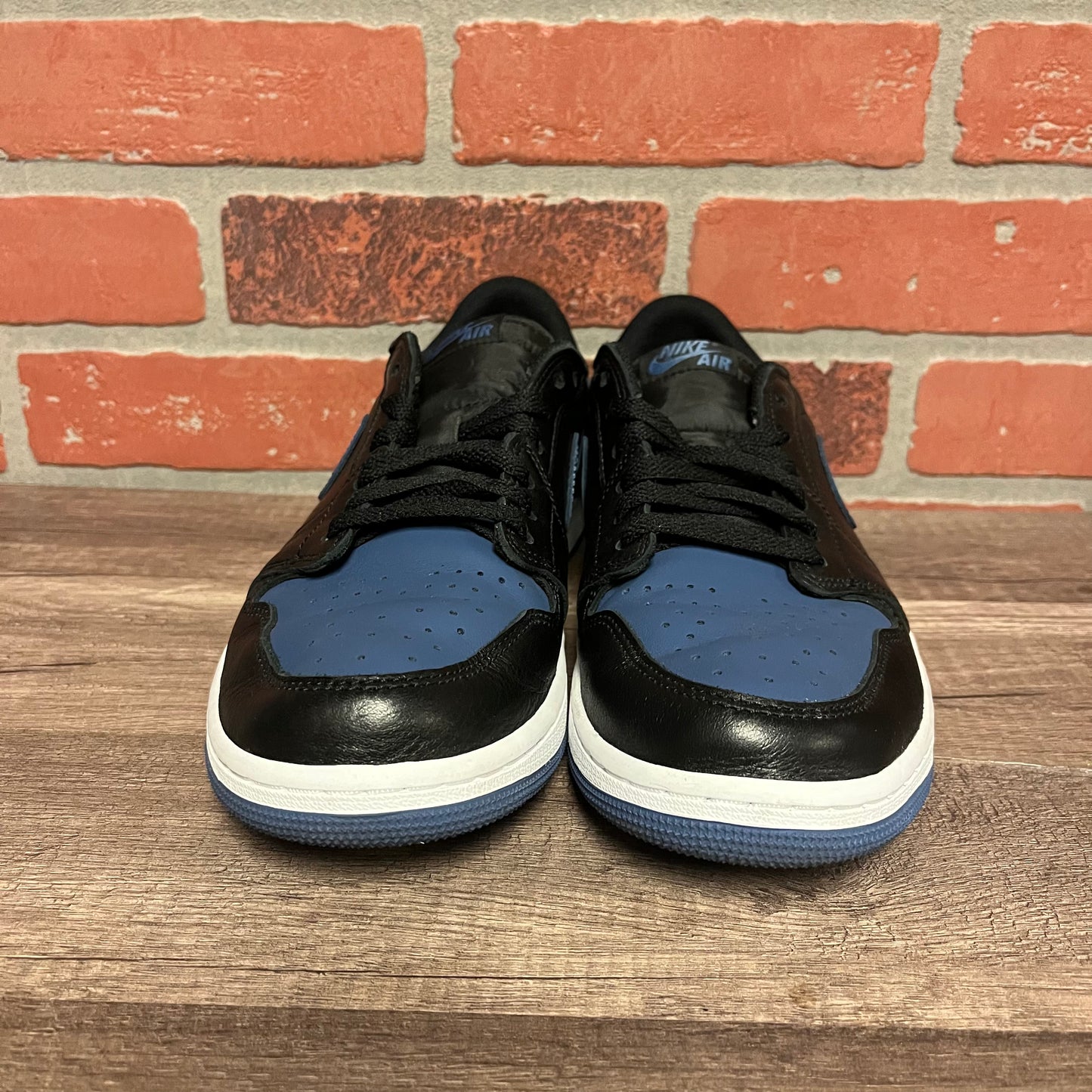 Air Jordan 1 Low OG Mystic Navy