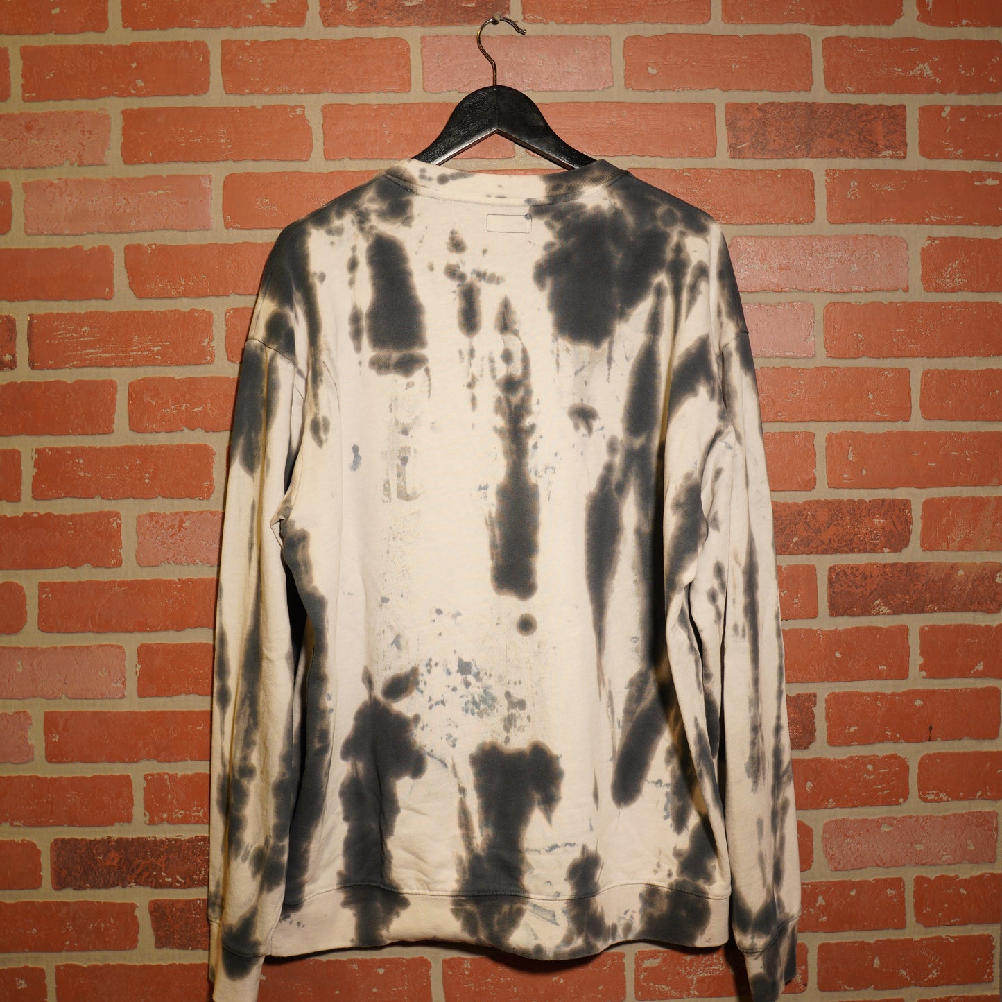 Chinatown Market 3 Rings Crewneck