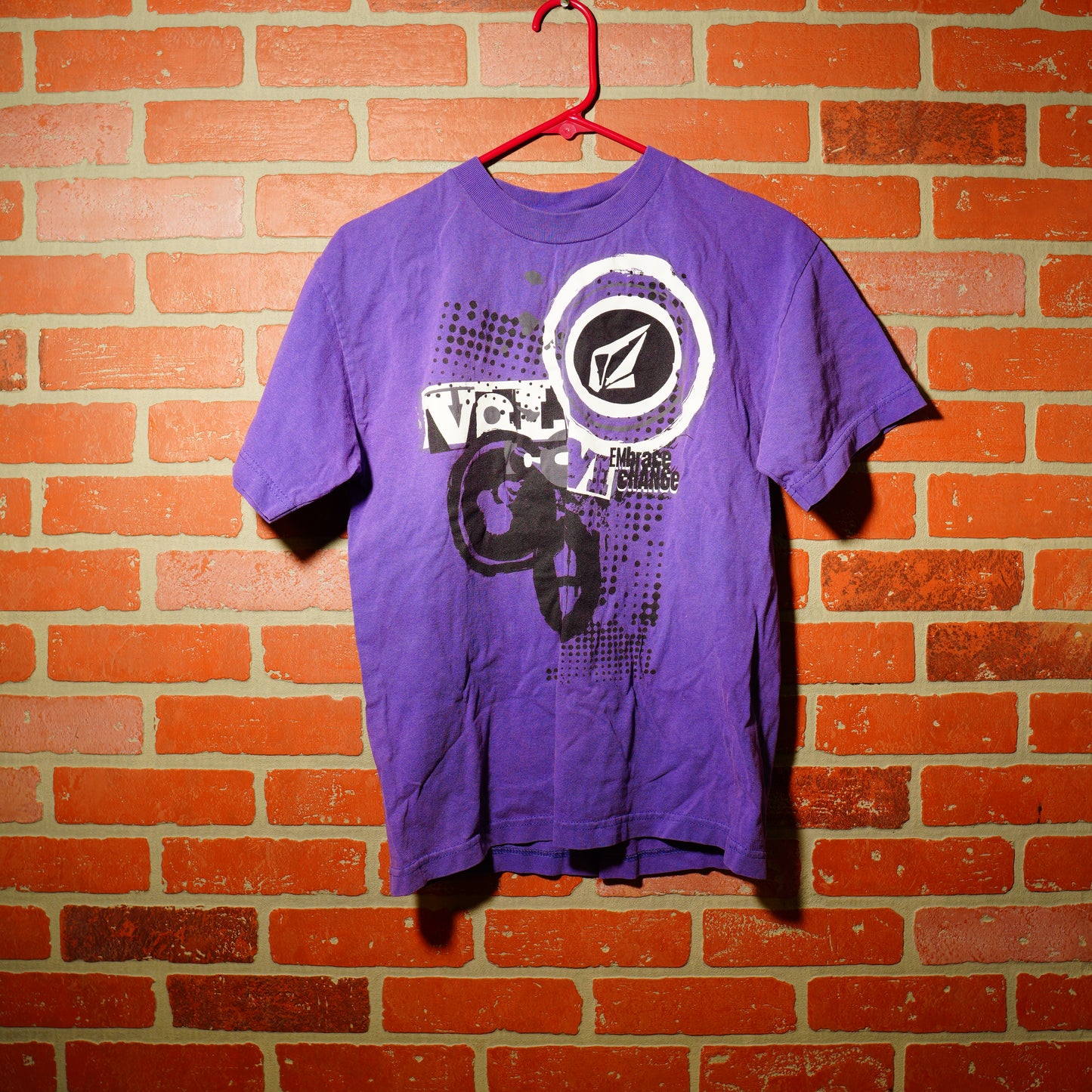 VTG Y2K Youth Volcom Purple Tee