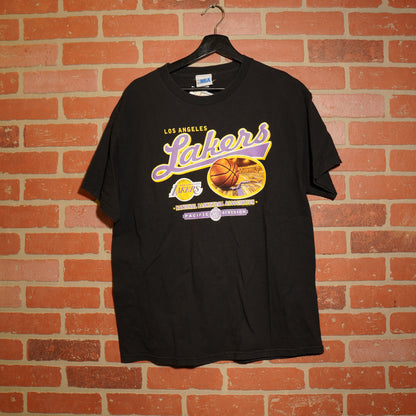 VTG NBA Los Angeles Lakers Script Black Tee