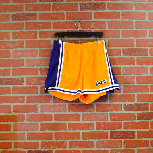 DS Women's Mitchell & Ness NBA Los Angeles Lakers Shorts