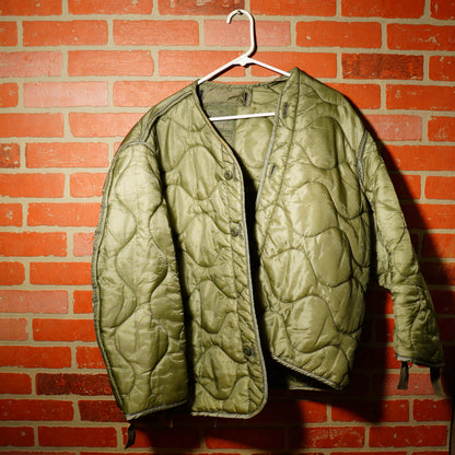 VTG Military Issue Green Jacket