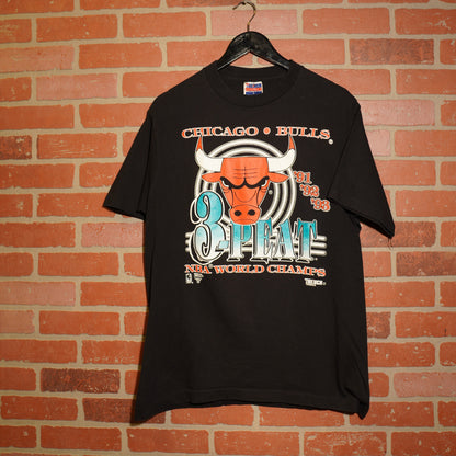VTG NBA Chicago Bulls 3-Peat Black Tee