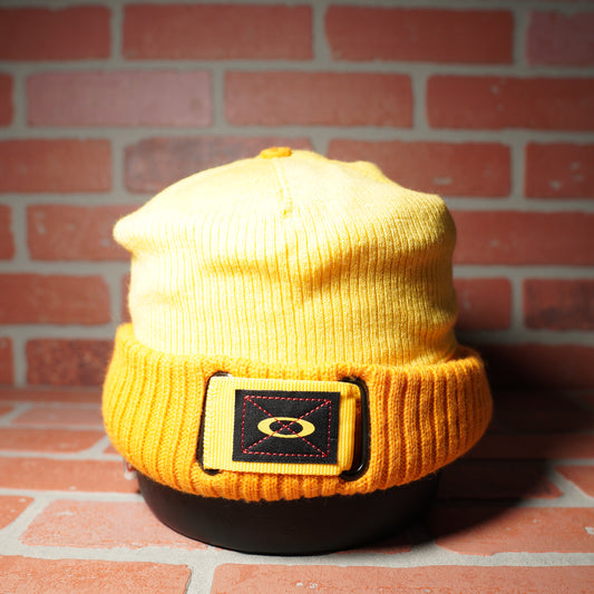 BRAND NEW VTG Y2K Oakley Yellow Beanie