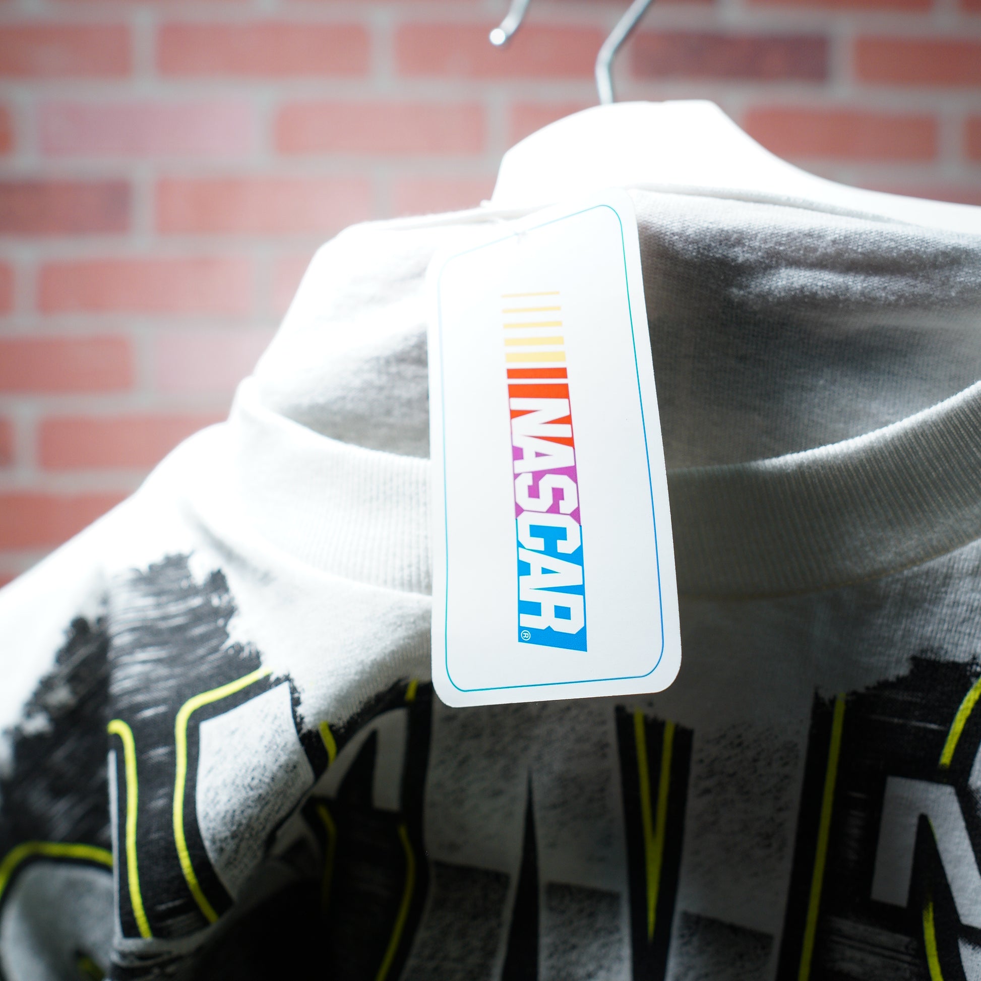 VTG DS Nascar Jimmie Johnson Big Print Race Tee Yesterday's Fits