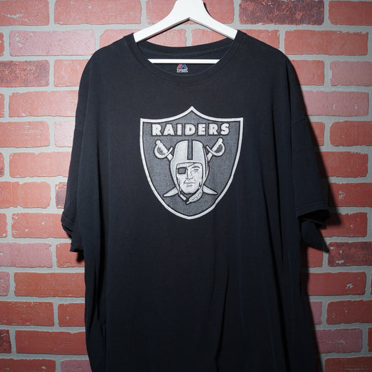 VTG NFL Oakland Raiders Logo Football Tee Yesterday's Fits