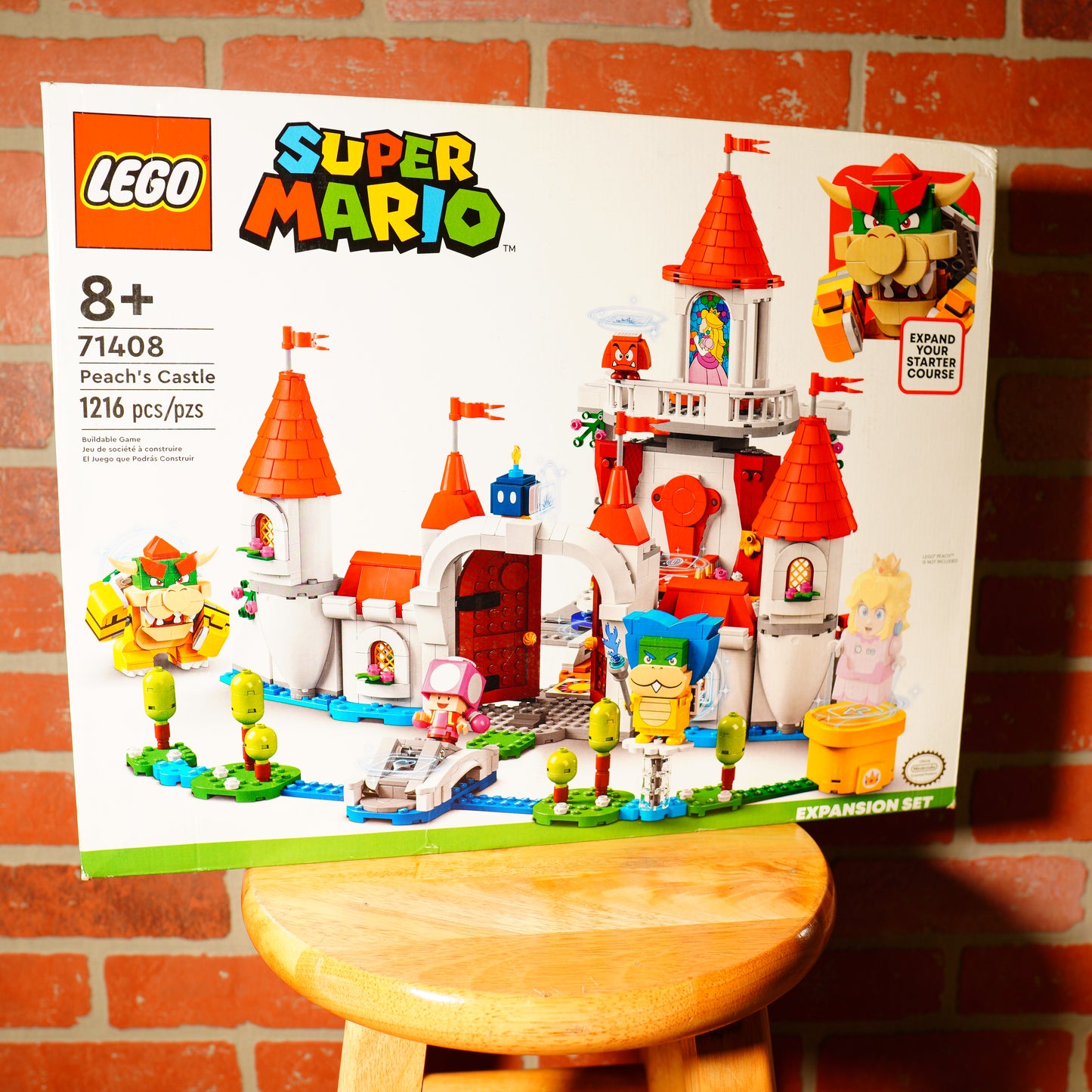 LEGO Super Mario Peach's Castele 71408 Set